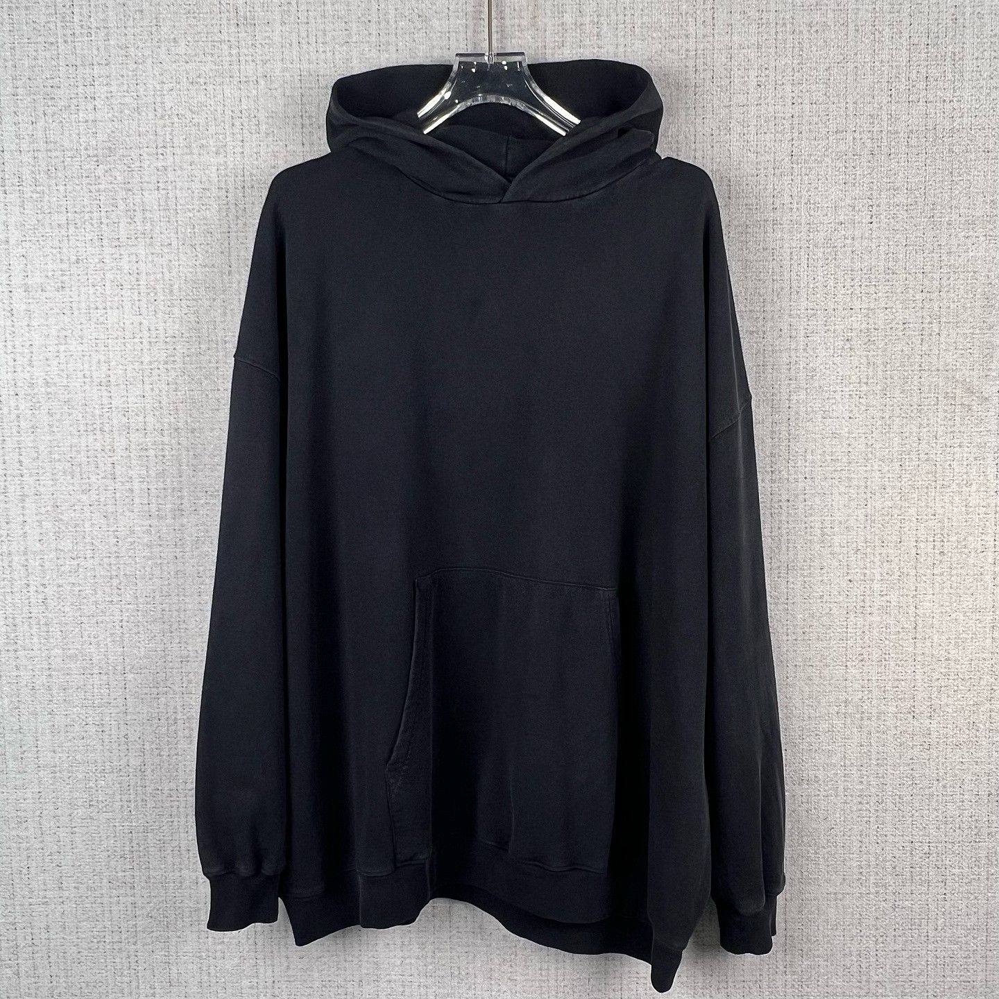Balenciaga Balenciaga Rhinestone Logo Hoodie Black Size S Size US S / EU 44-46 / 1 - 1 Thumbnail