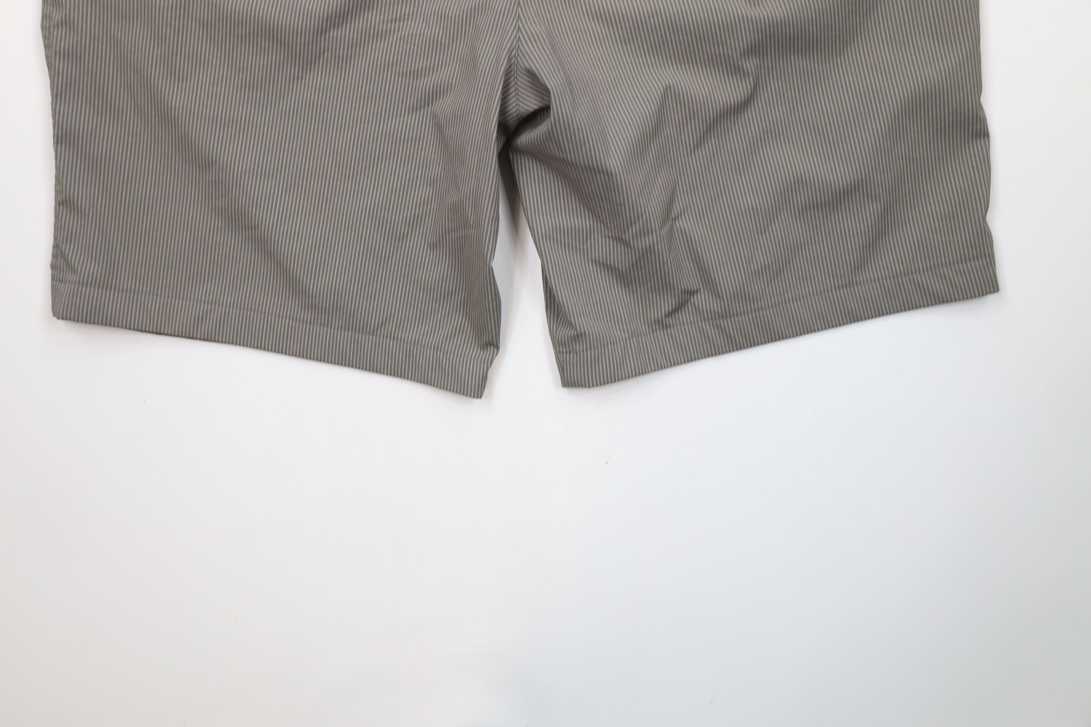 Nike × Vintage Nike Golf Striped Flat Front Tech Golfing Chino Shorts Gray Size US 42 / EU 58 - 12 Thumbnail