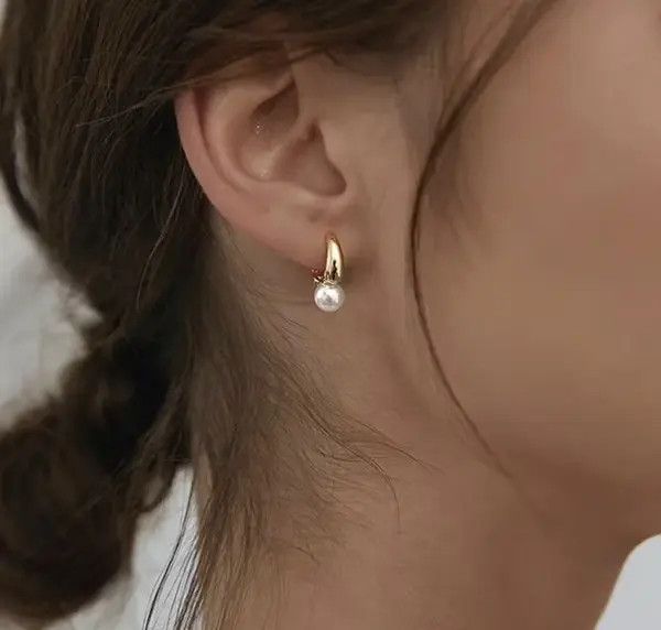 Other Gold Color Simple Pearl Ear Clasp Hoop Earring Size ONE SIZE - 1 Thumbnail