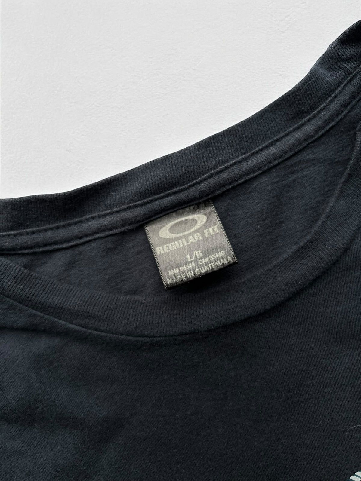 Oakley OAKLEY “BIG O” LONG SLEEVE T SHIRT TEE VINTAGE SWEATSHIRT Size US L / EU 52-54 / 3 - 6 Thumbnail