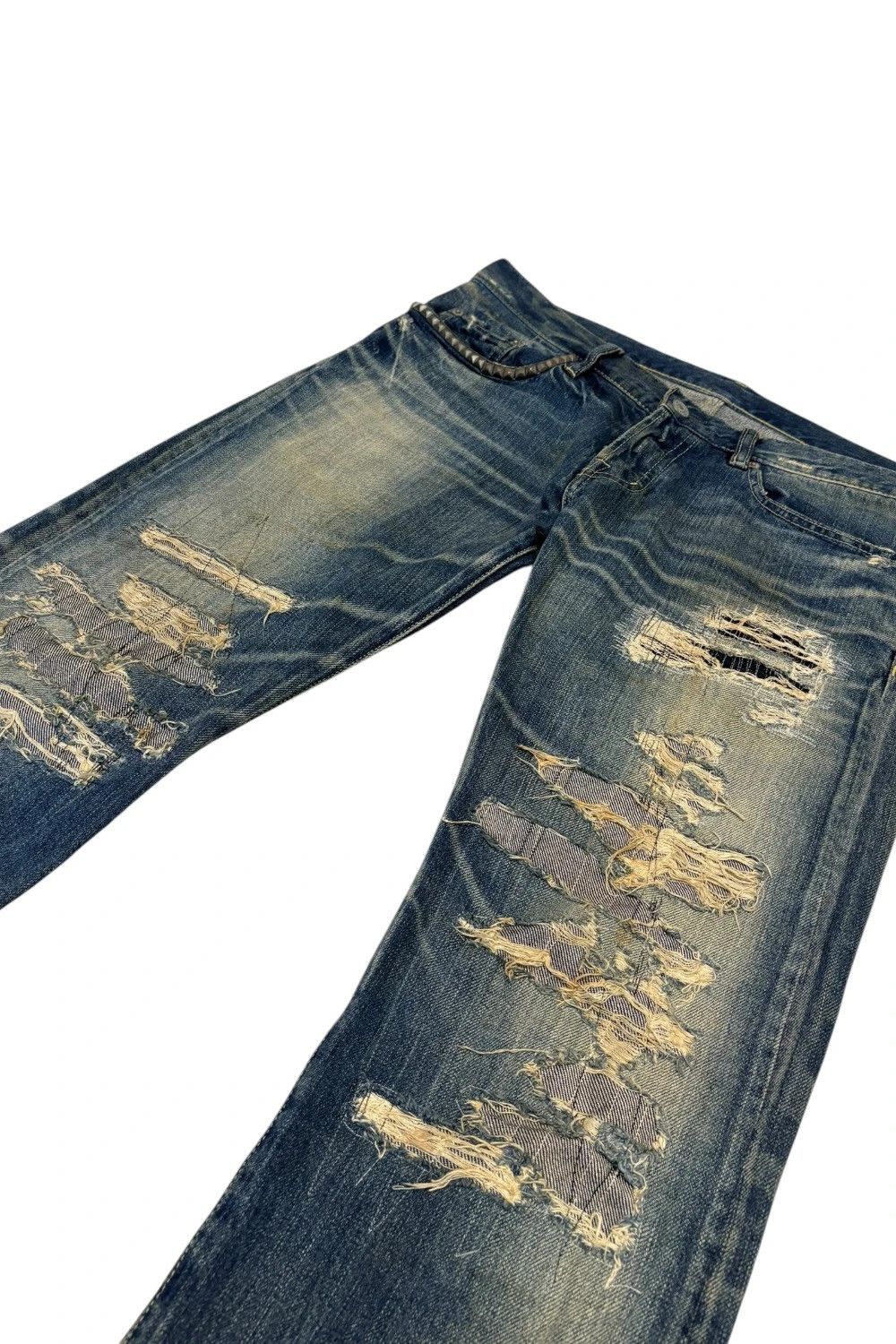 Hysteric Glamour Hysteric Glamour distressed patchwork studded pocket jeans Size US 32 / EU 48 - 3 Thumbnail