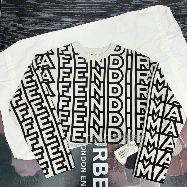 Other Fendi Full Print Sweatshirt, Black and White Color Letter Size S / US 4 / IT 40 - 1 Thumbnail