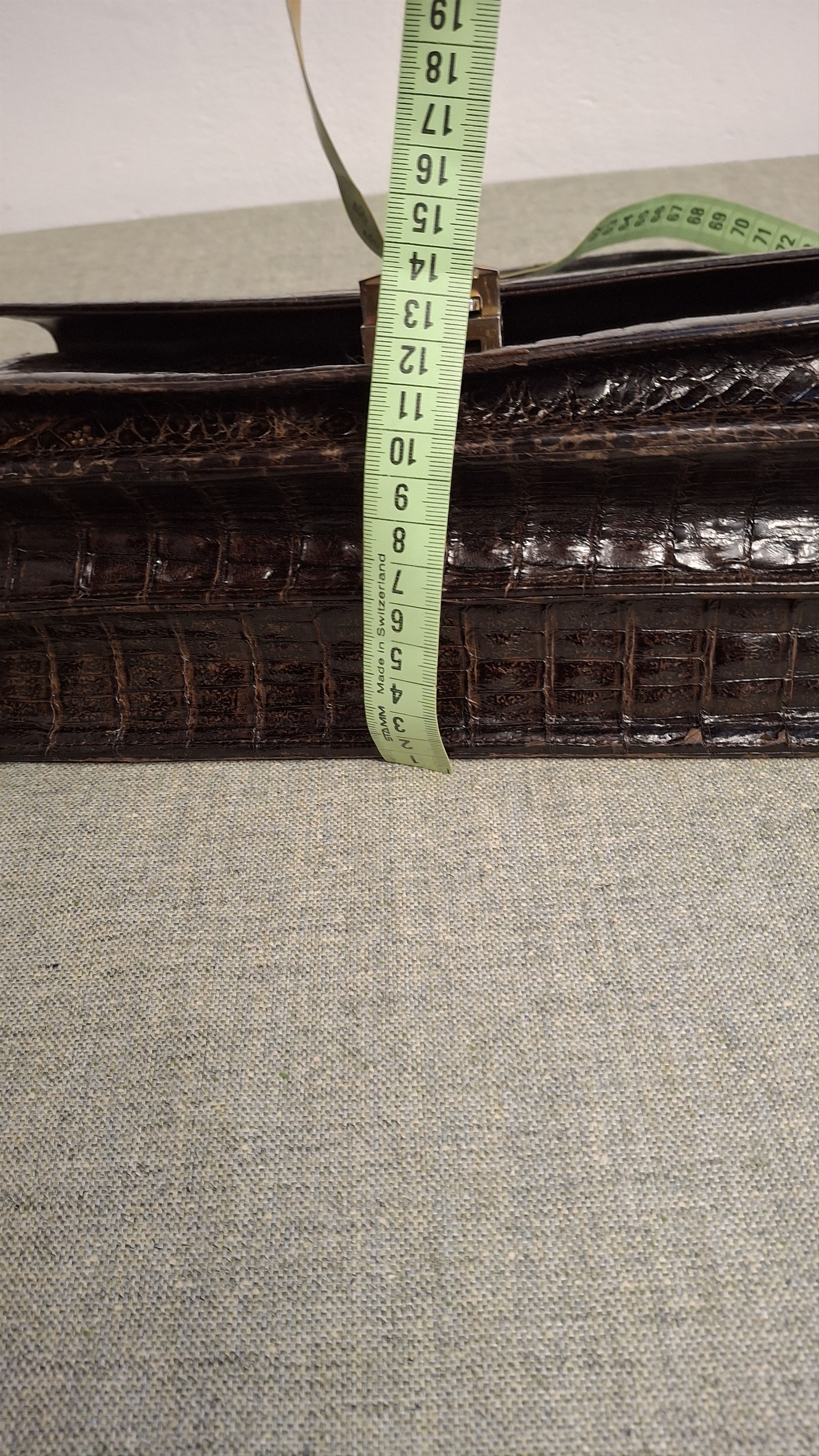 Vintage 1950s Genuine Crocodile Leather Structured Handbag Size ONE SIZE - 23 Thumbnail