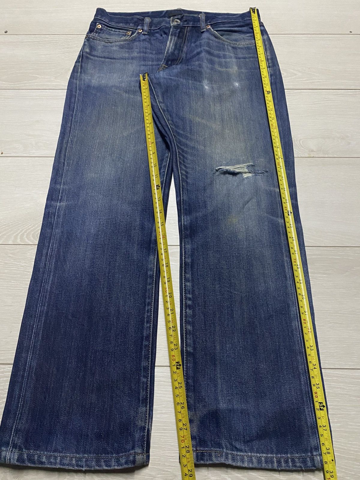 Uniqlo Vintage Japanese Uniqlo Blue wash Distressed Slim Fit Jeans Size US 32 / EU 48 - 13 Thumbnail