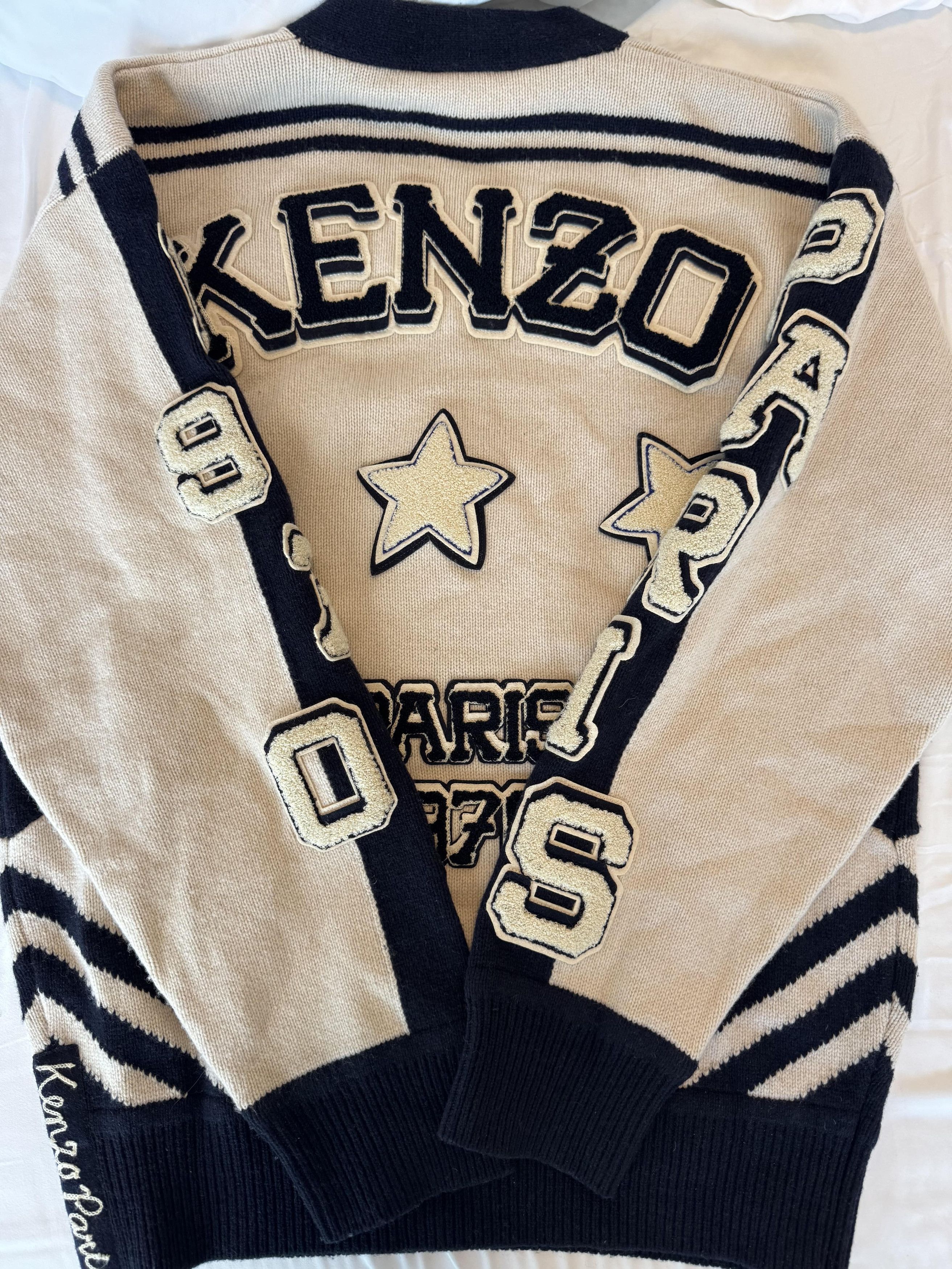 Kenzo Kenzo V-Neck Knit Varsity Patches (FC65PU3293BB) Size US L / EU 52-54 / 3 - 2 Thumbnail