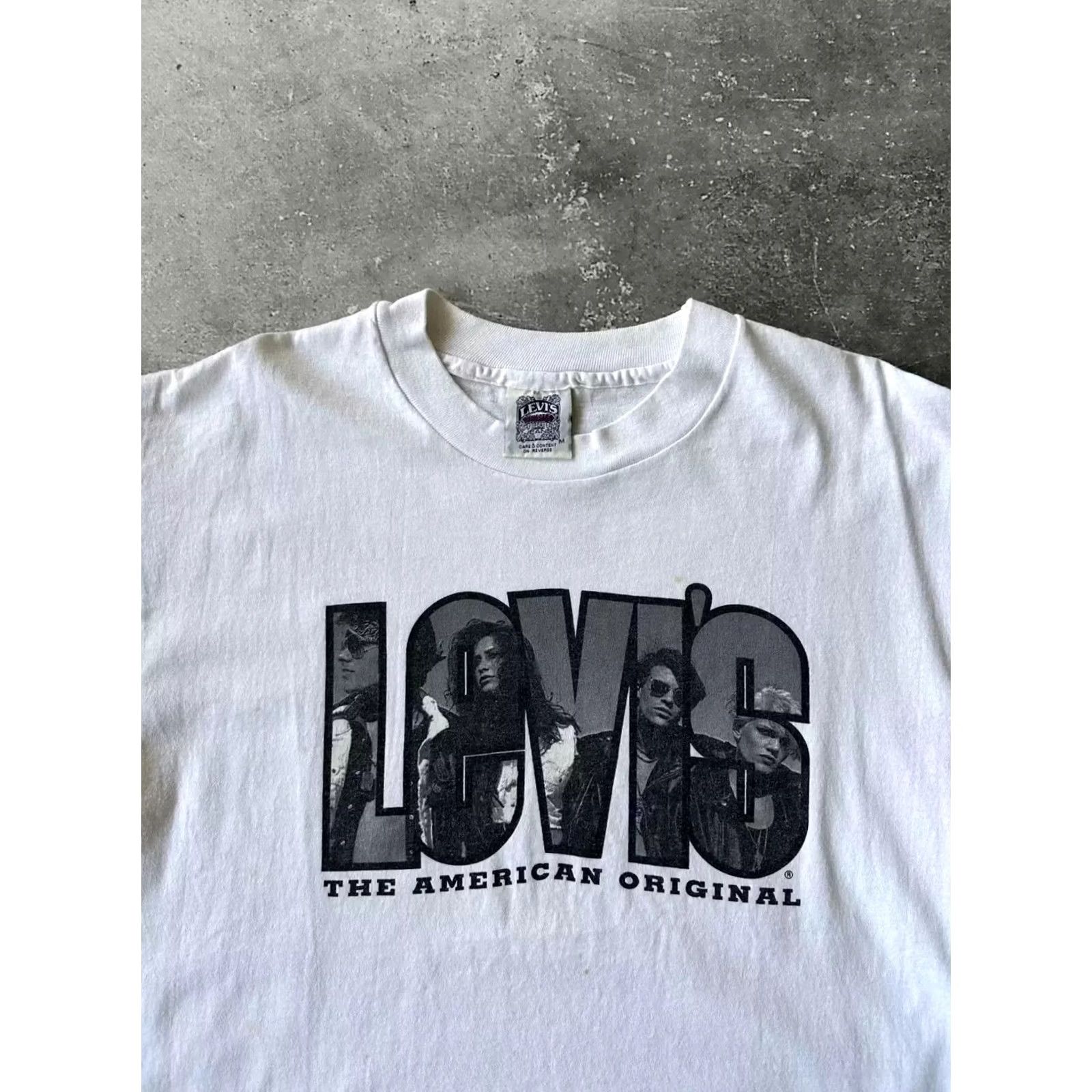 Levi's VINTAGE Levi's T-Shirt Men M White Graphic Print Crew Neck Short Sleeve 90s Size US M / EU 48-50 / 2 - 3 Thumbnail
