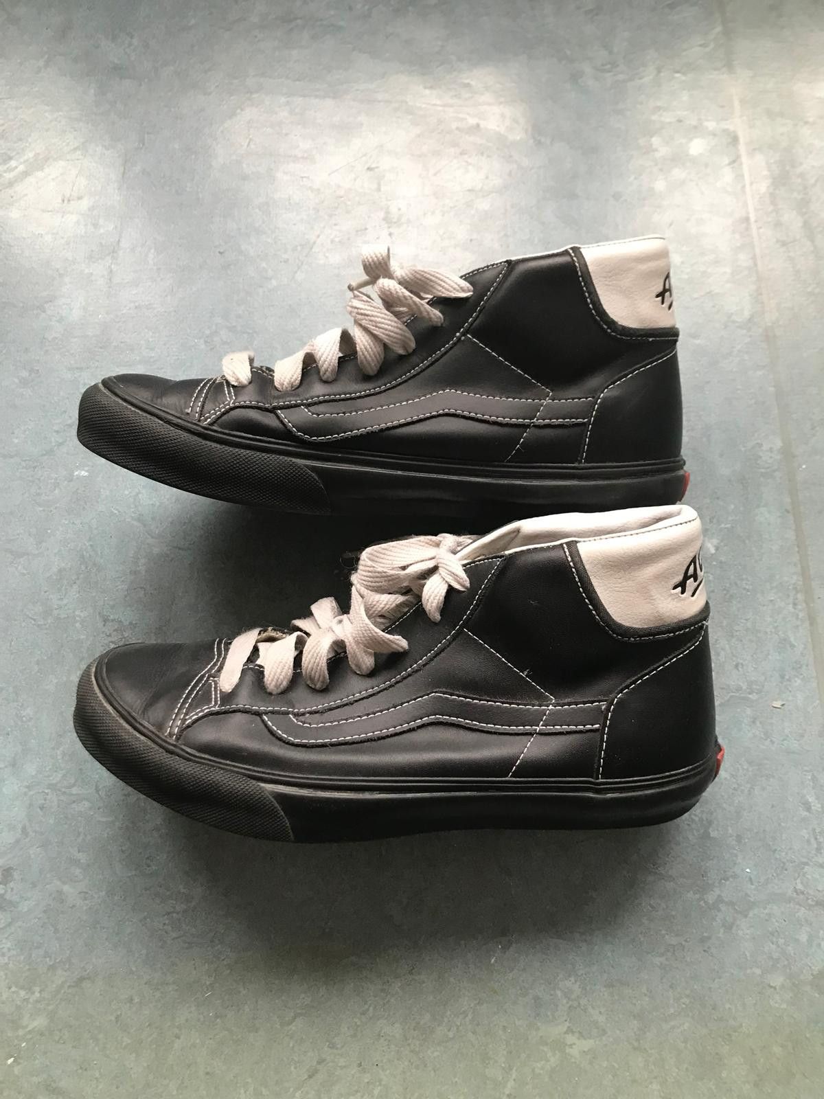 Vans Tony Alva SK8-Hi Signature Vans Skateboard shoe Top ! Size US 10 / EU 43 - 7 Thumbnail