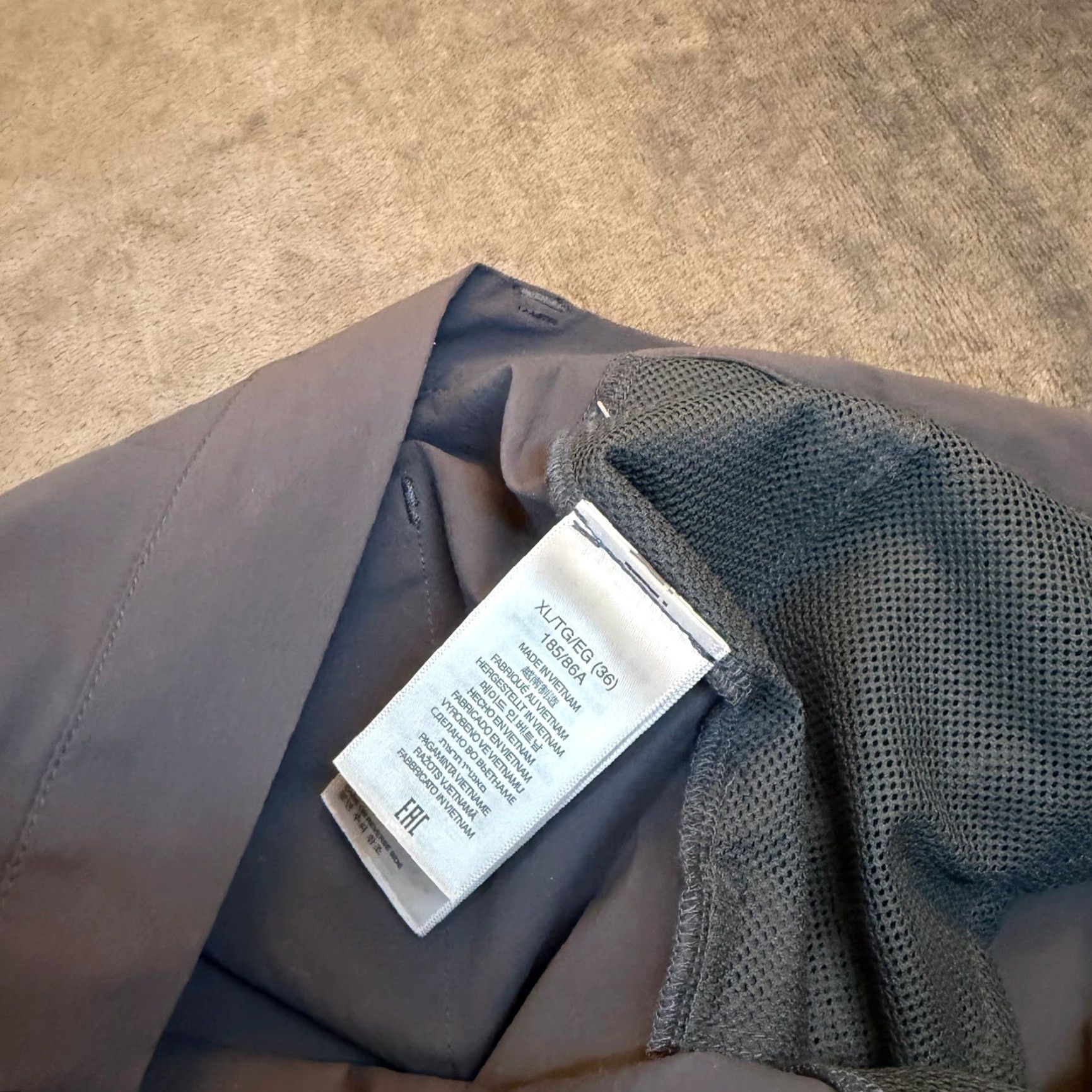 Marmot VINTAGE Marmot Arch Rock Pants Mens 36 Dark Steel Grey Hiking Outdoor M15338-1132 NWT Size US 36 / EU 52 - 7 Thumbnail