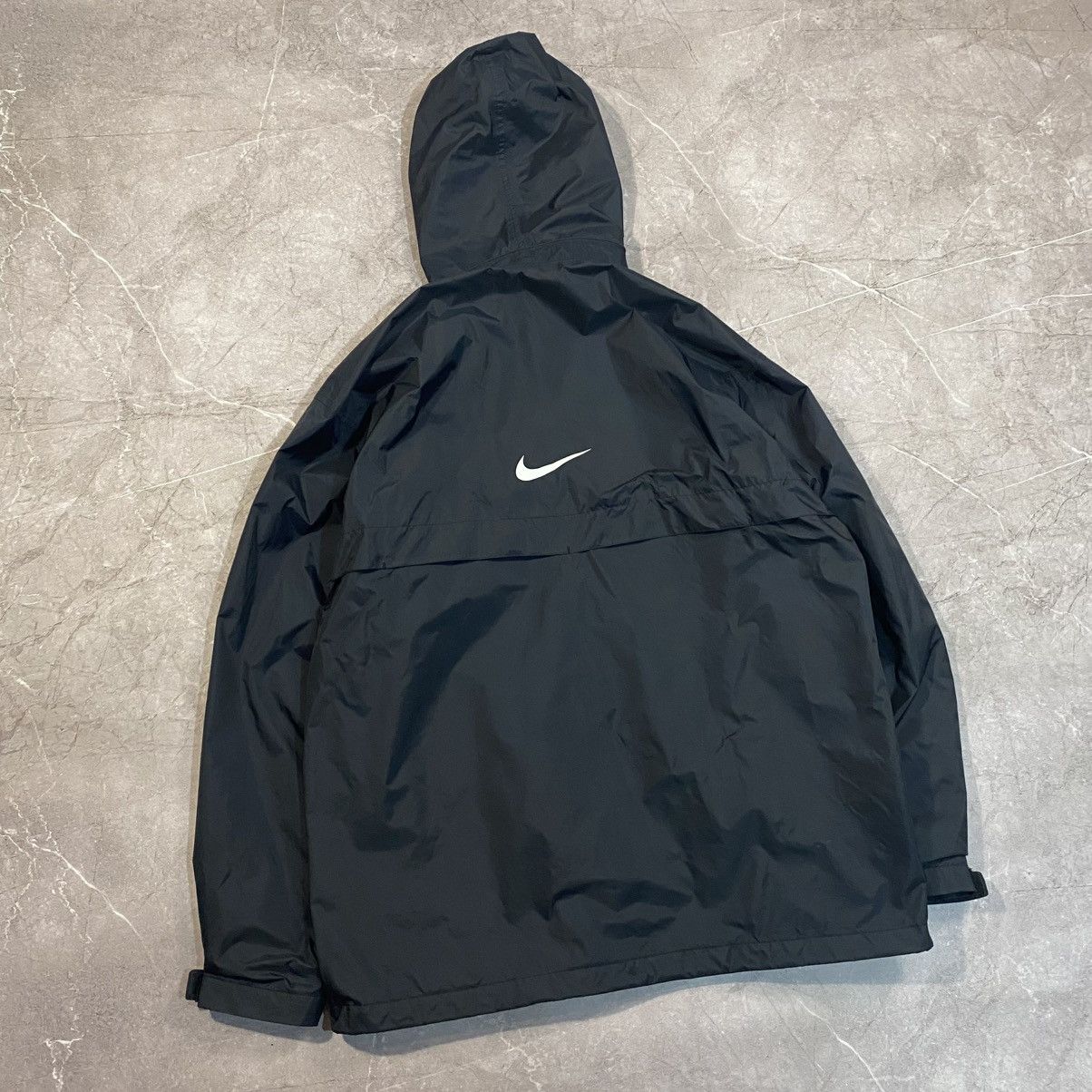 Vintage VINTAGE NIKE NYLON JACKET CENTER LOGO SWOOSH 00s Size US M / EU 48-50 / 2 - 1 Thumbnail