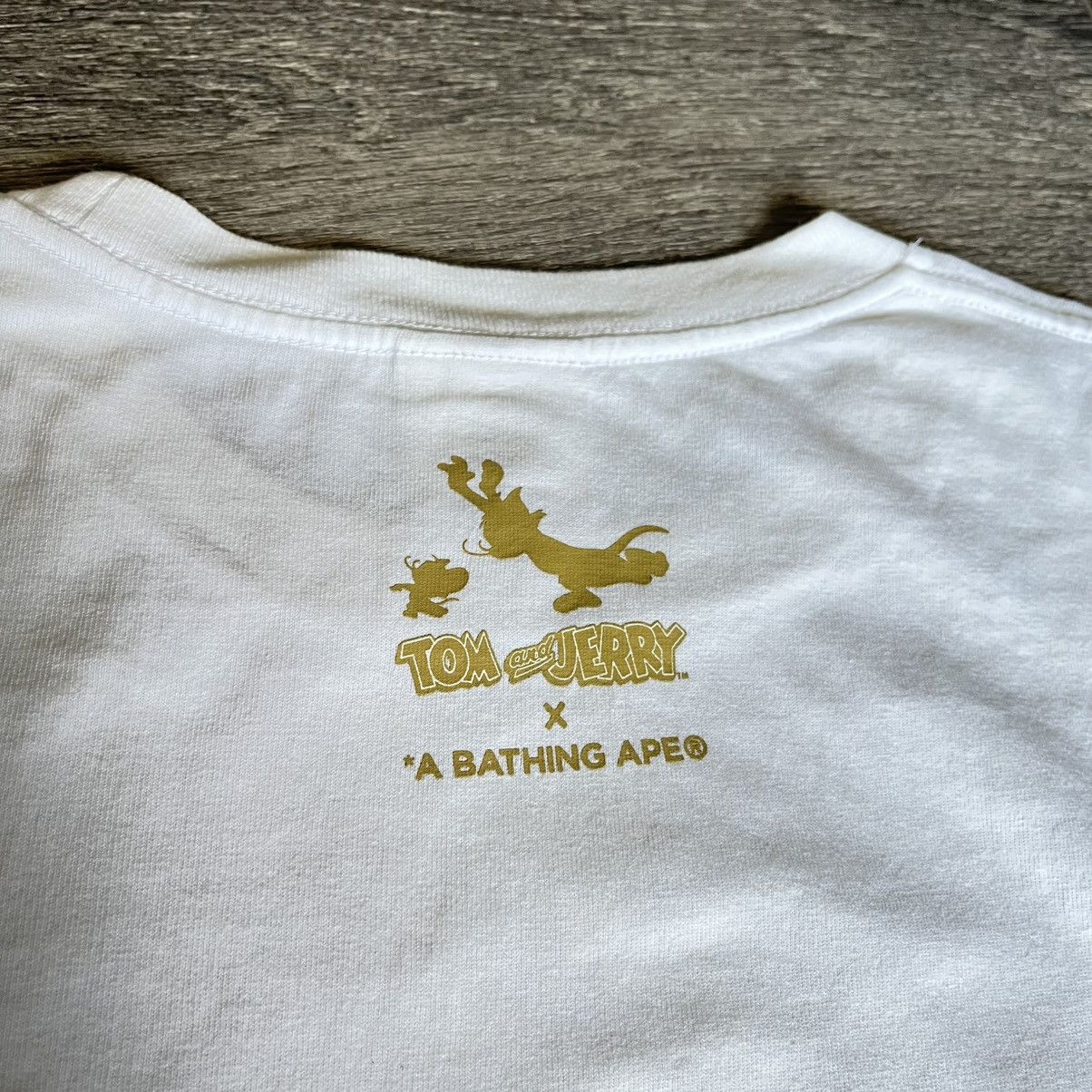 Bape RARE A Bathing Ape Bape x Tom and Jerry Painting Graphic Tee Size US XL / EU 56 / 4 - 12 Thumbnail