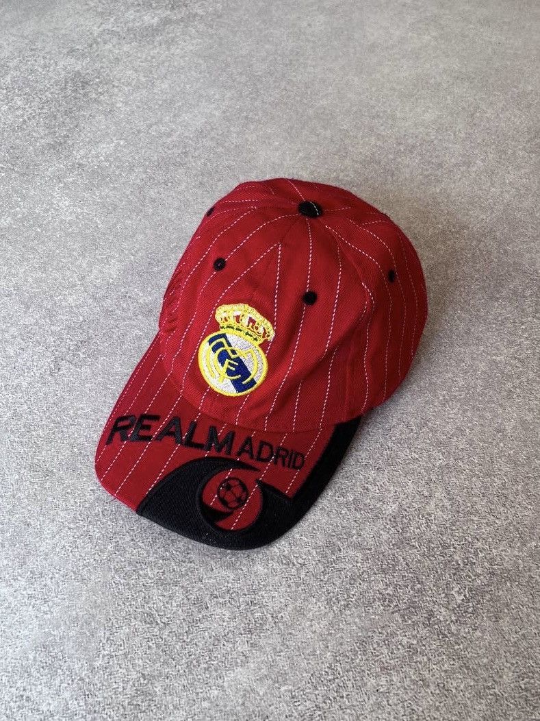 Vintage Vintage Real Madrid Emboroidery Cap Football Size ONE SIZE - 1 Thumbnail