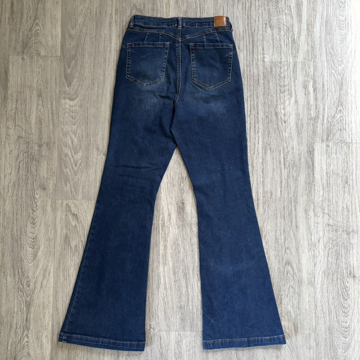 Other Dollhouse Hi-Rise Flare Jeans Front Seam 9/10 stretch Size 32" / US 10 / IT 46 - 5 Thumbnail