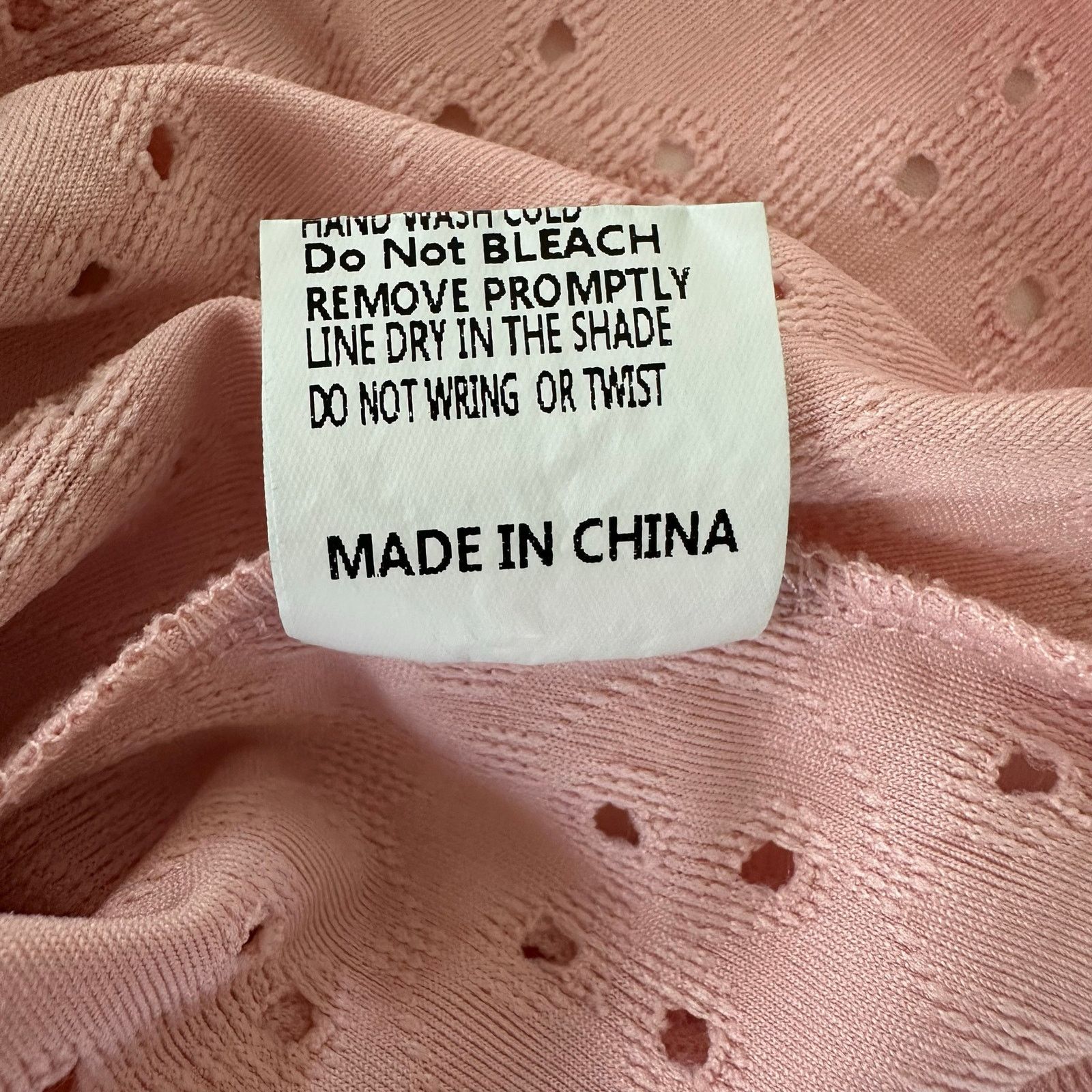 Other Pink Mock Neck Eyelet Ruched Shoulder Size Medium Size M / US 6-8 / IT 42-44 - 8 Thumbnail