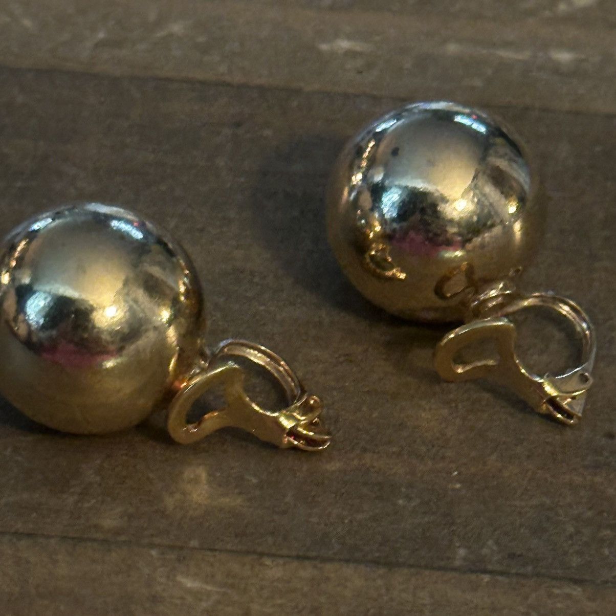 Vintage Vintage golden ball clip on earrings Size ONE SIZE - 3 Thumbnail