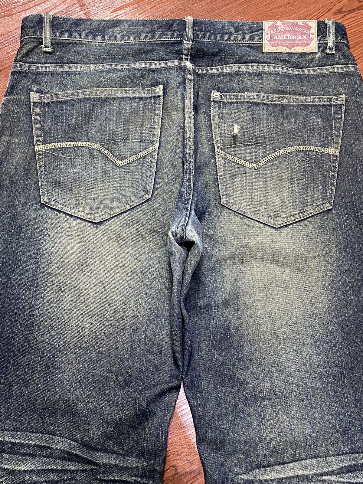 Japanese Brand Vintage Japanese Brands Mud Wash Distressed Loose Jeans Size US 39 - 4 Thumbnail