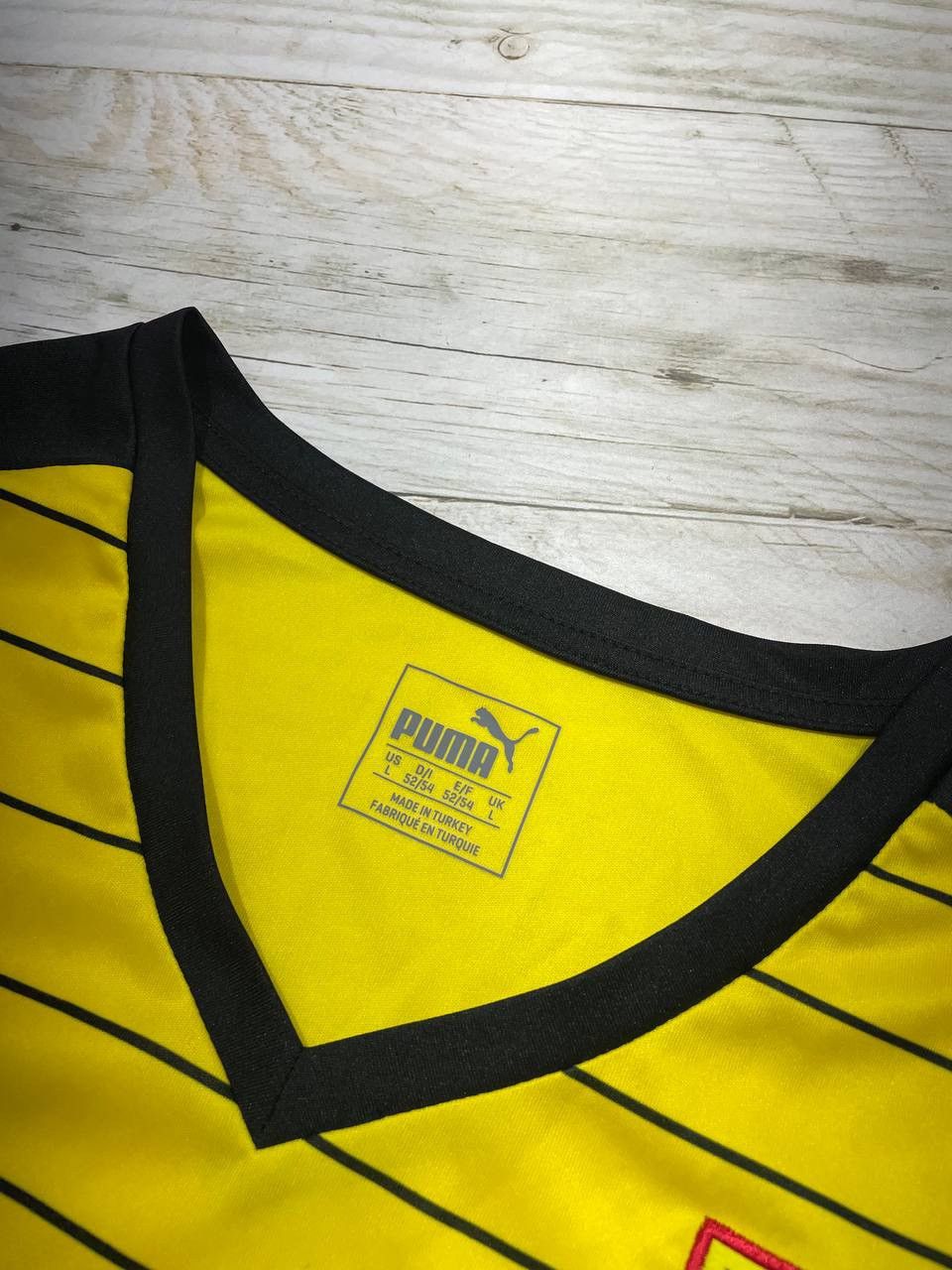 Puma Puma Watford 2015 2016 Home Shirt Soccer Jersey Football Size US L / EU 52-54 / 3 - 3 Thumbnail