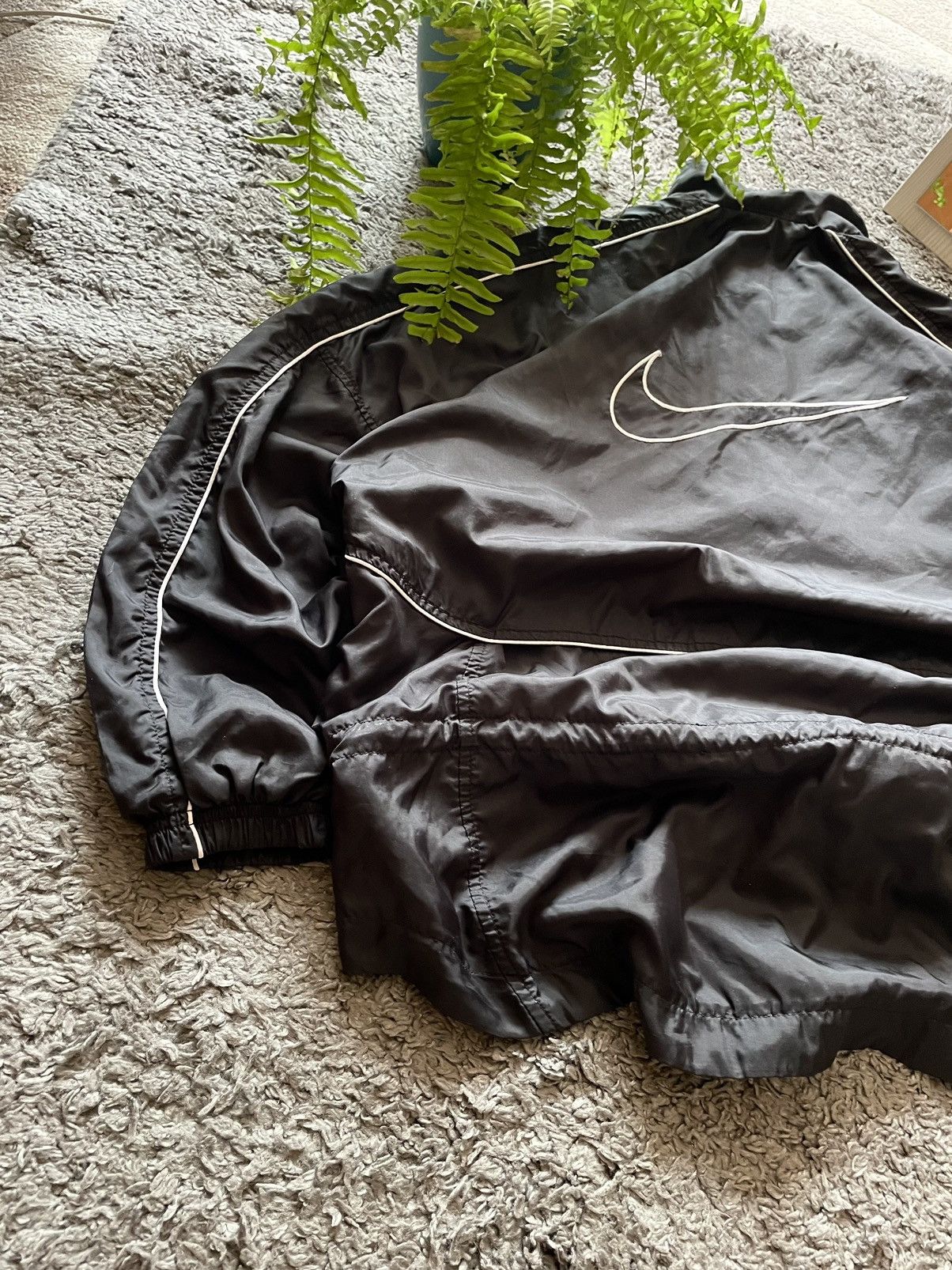 Nike × Vintage 90s Nike Vintage Light Jacket Streetwear Swoosh Logo Rare Size US L / EU 52-54 / 3 - 5 Thumbnail
