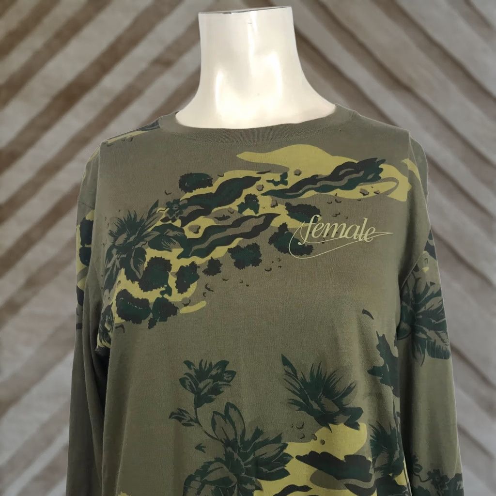 Nike NIKE WOMEN'S M MEDIUM GREEN FLORAL CREW NECK LONG SLEEVE SHIRT Size M / US 6-8 / IT 42-44 - 1 Thumbnail