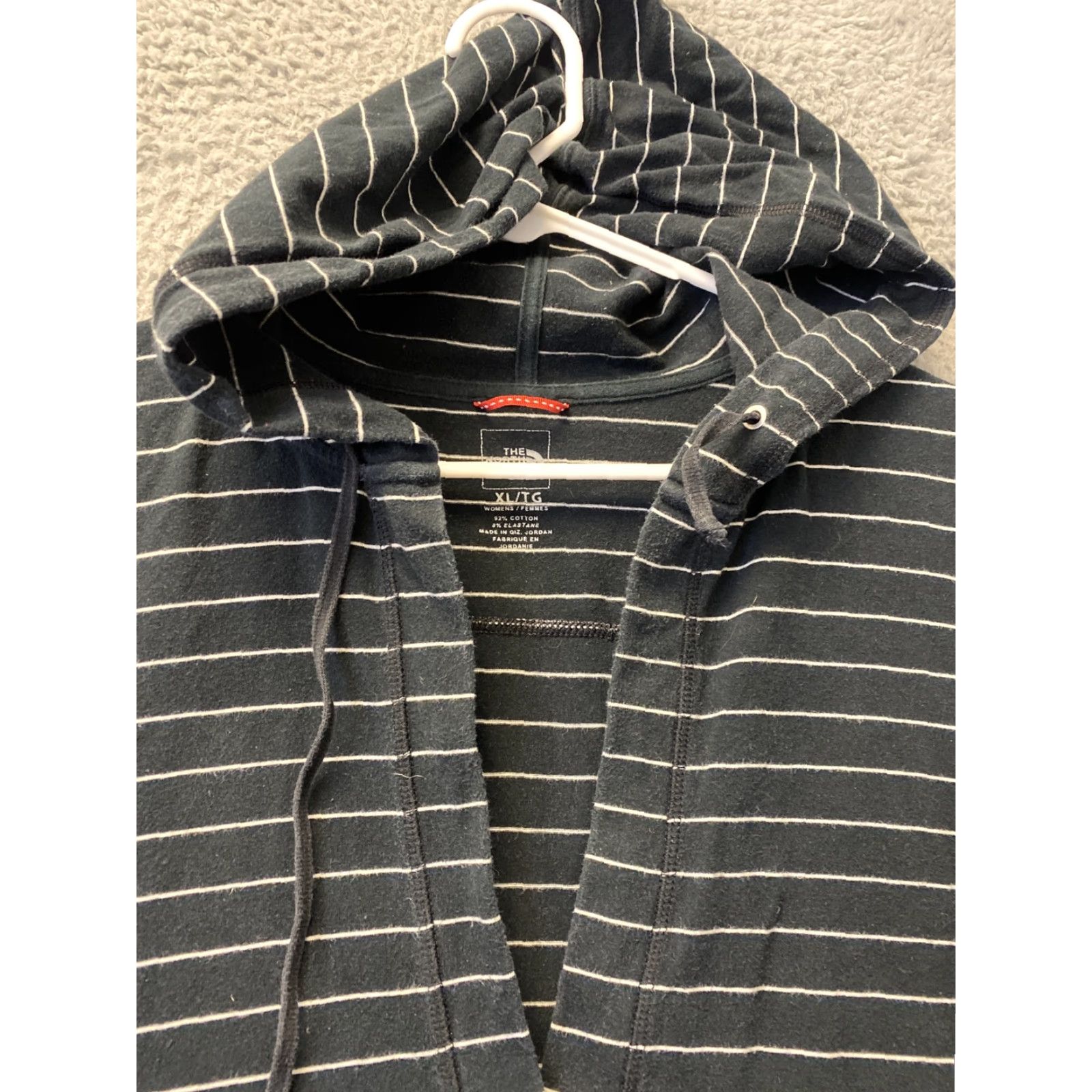 The North Face The North Face Hoodie Women Striped Long Sleeve Snap Pullover Hooded XL Black/98-35 Womens Size XL / US 12-14 / IT 48-50 - 3 Thumbnail