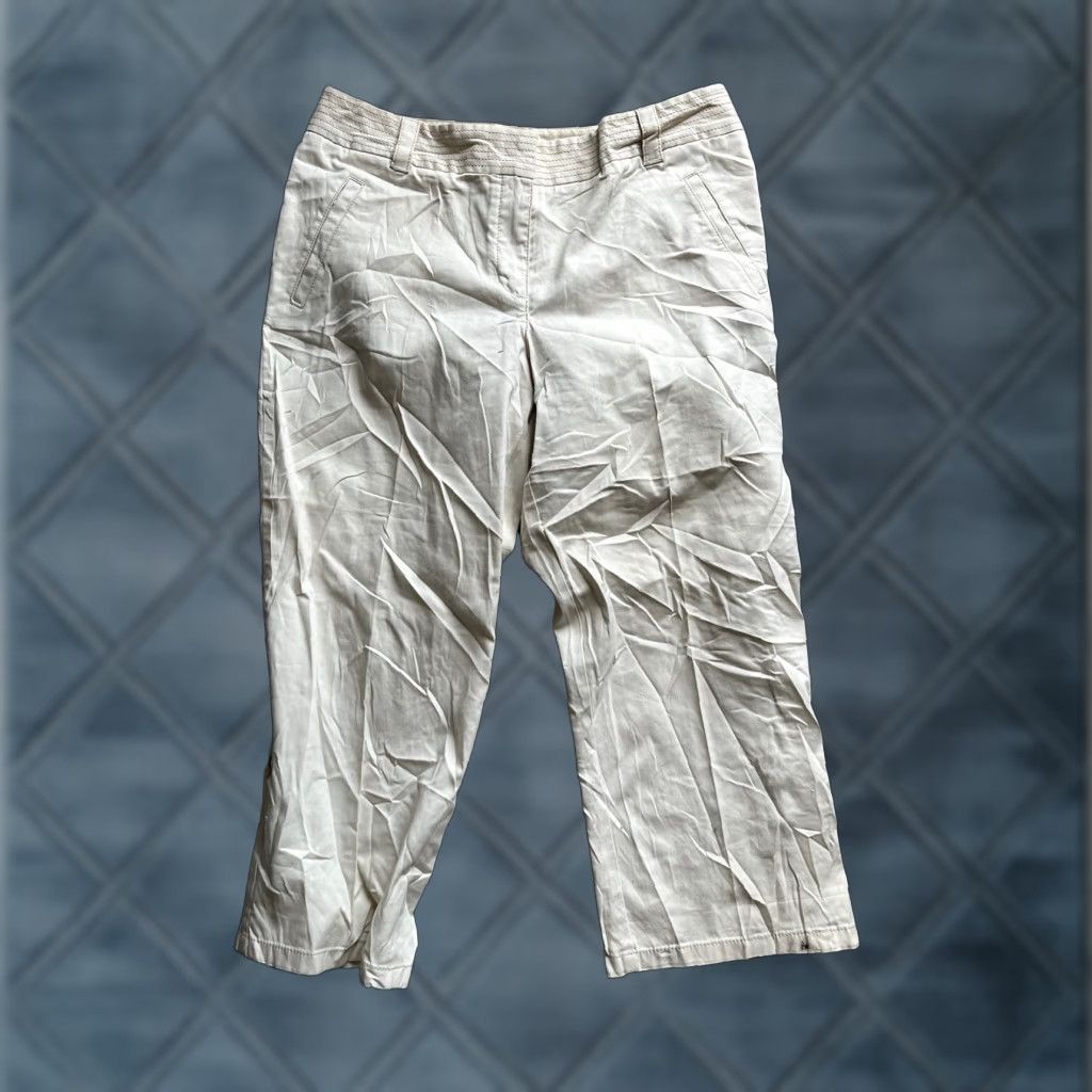 Ann Taylor VINTAGE Ann Taylor Womens Capri Pants Beige Flat Front Stretch Size 8P Petites Size 30" / US 8 / IT 44 - 1 Thumbnail