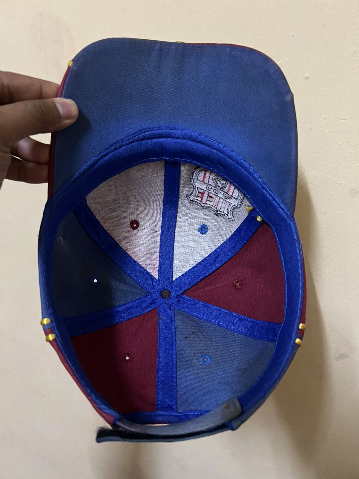 Vintage Vintage FC Barcelona Hat Size ONE SIZE - 11 Thumbnail