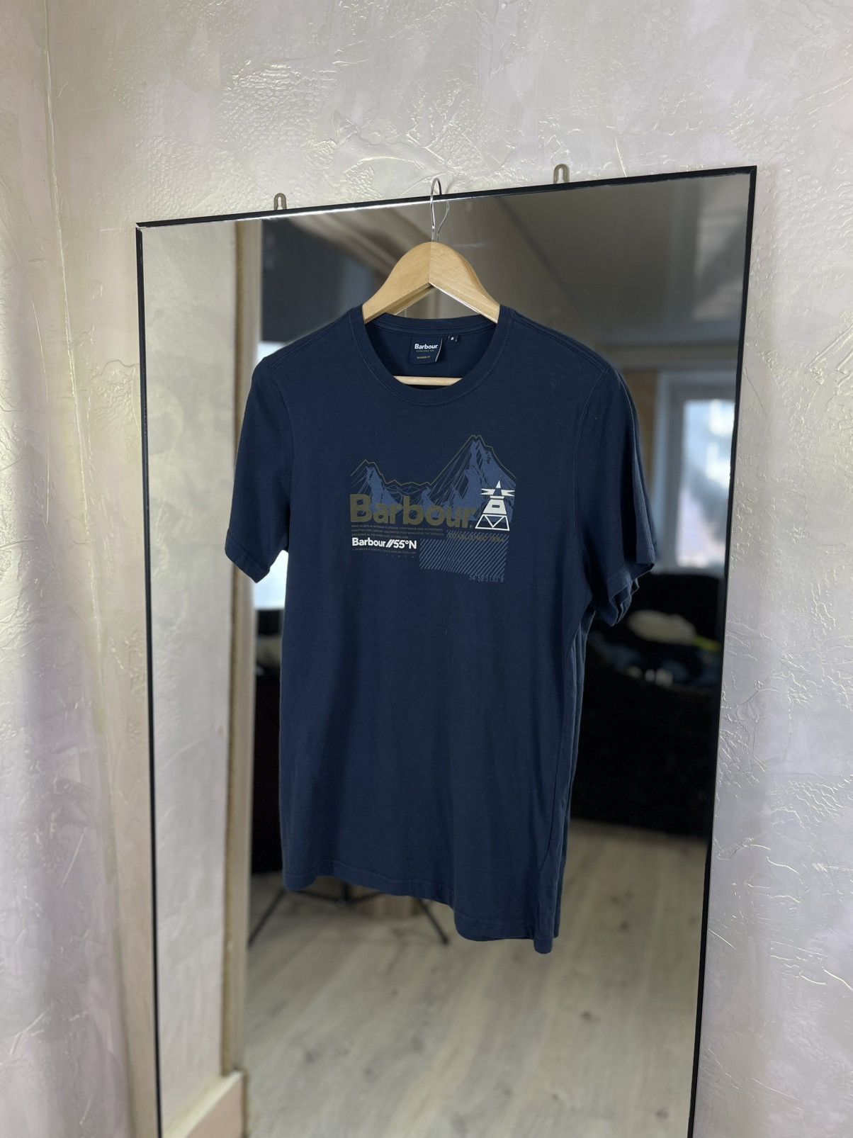 Barbour Barbour Beacon Graphic Mountain Tee Tailored Fit Navy Size US S / EU 44-46 / 1 - 1 Thumbnail