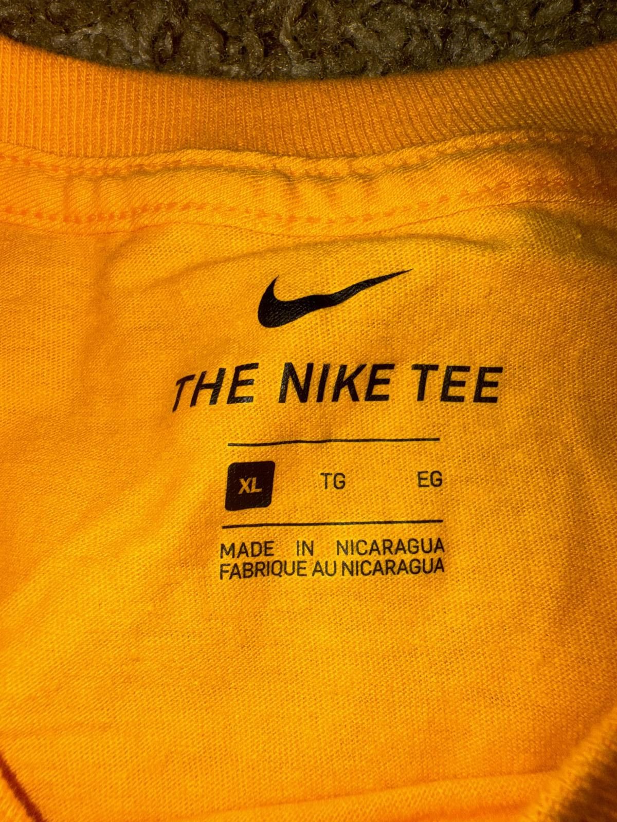 Nike Nike Men’s Boston Marathon "Run Boston" Graphic T-Shirt Size US XL / EU 56 / 4 - 3 Thumbnail