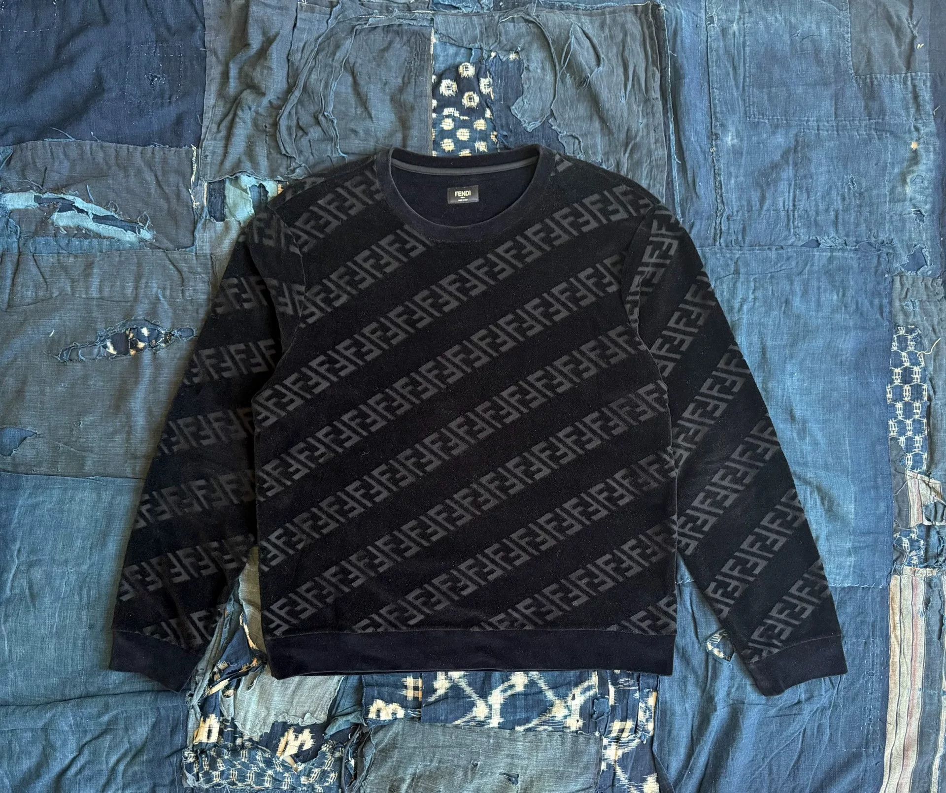 Fendi Fendi Black Velvet FF Print Pullover Hoodie Size US XL / EU 56 / 4 - 1 Thumbnail
