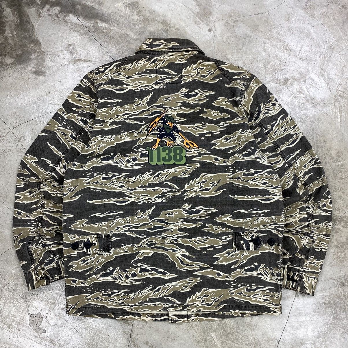 Wtaps M-65 Tiger Stripe Camouflage Jacket Size US L / EU 52-54 / 3 - 9 Thumbnail