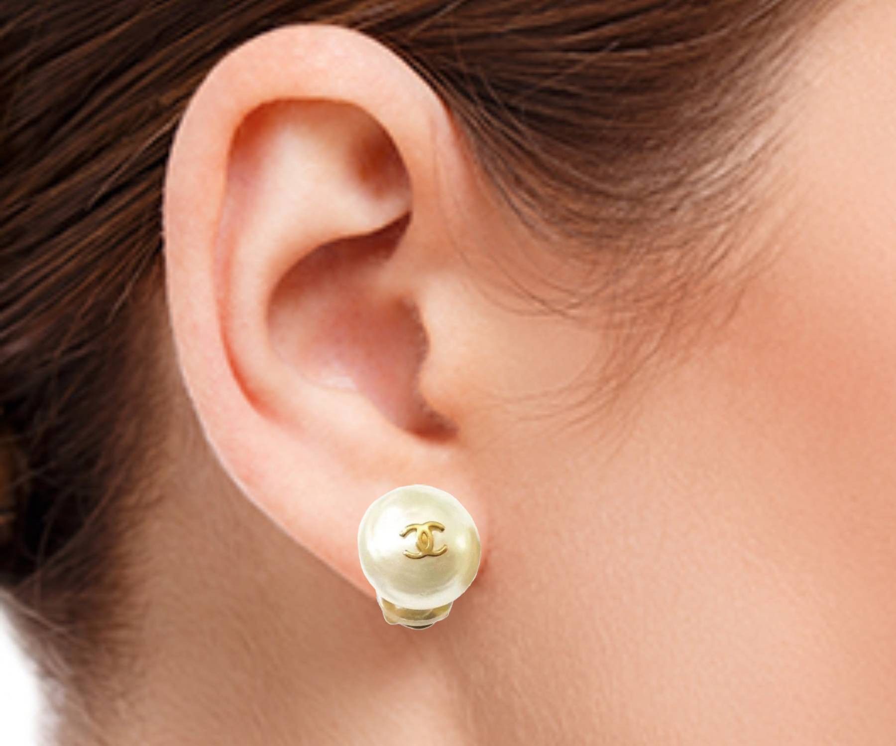 Chanel Chanel Classic Gold Plated CC Small Pearl Clip on Earrings Size ONE SIZE - 2 Thumbnail