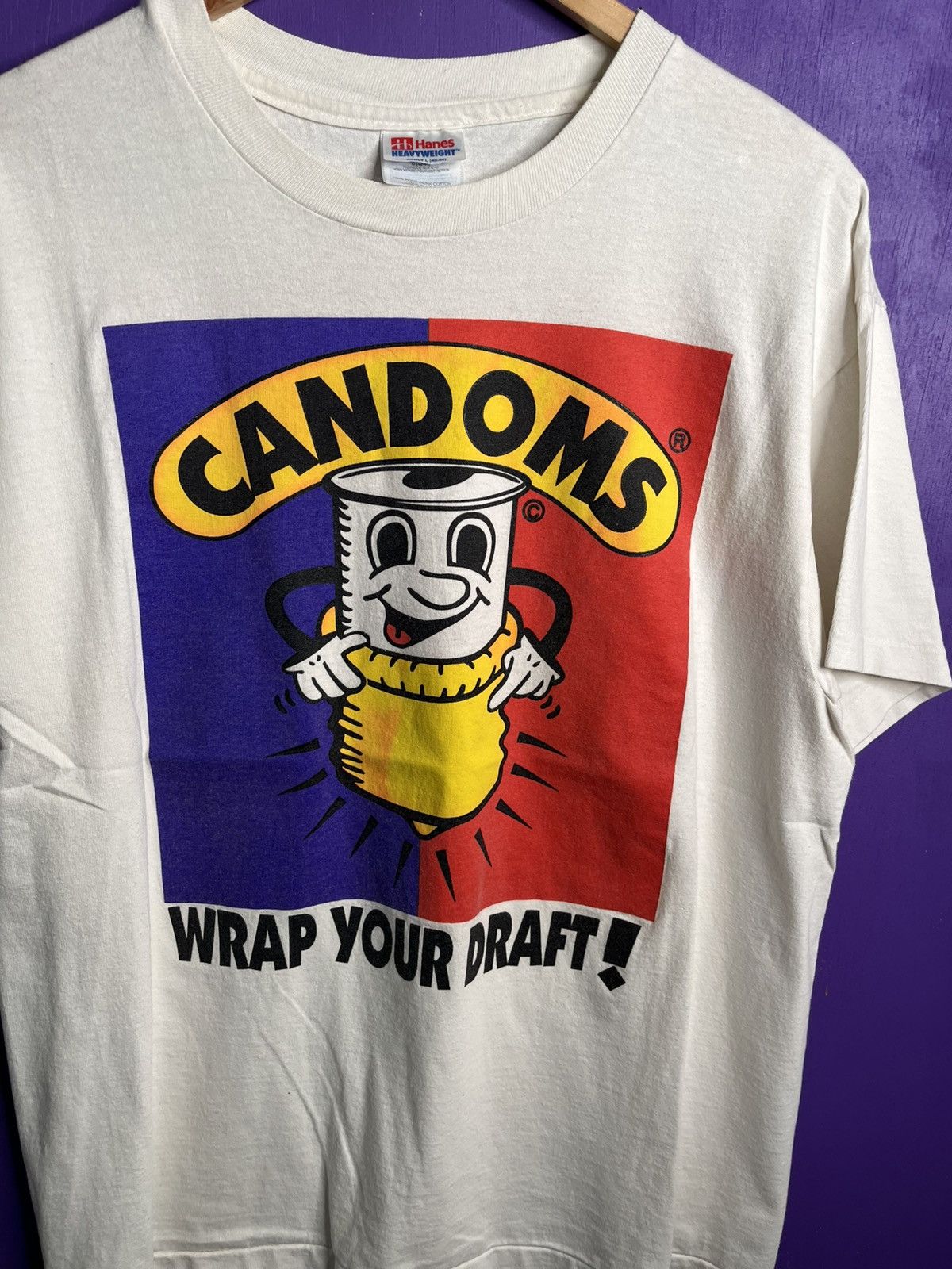 Vintage Vintage 90s Candoms wrap your draft coozie promo t-shirt Size US L / EU 52-54 / 3 - 3 Thumbnail