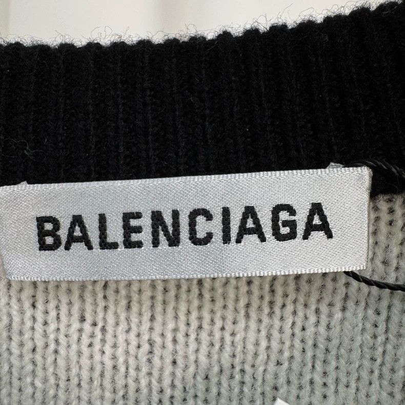 Balenciaga Balenciaga Black and white bullet screen full of knitted s Size US S / EU 44-46 / 1 - 5 Thumbnail