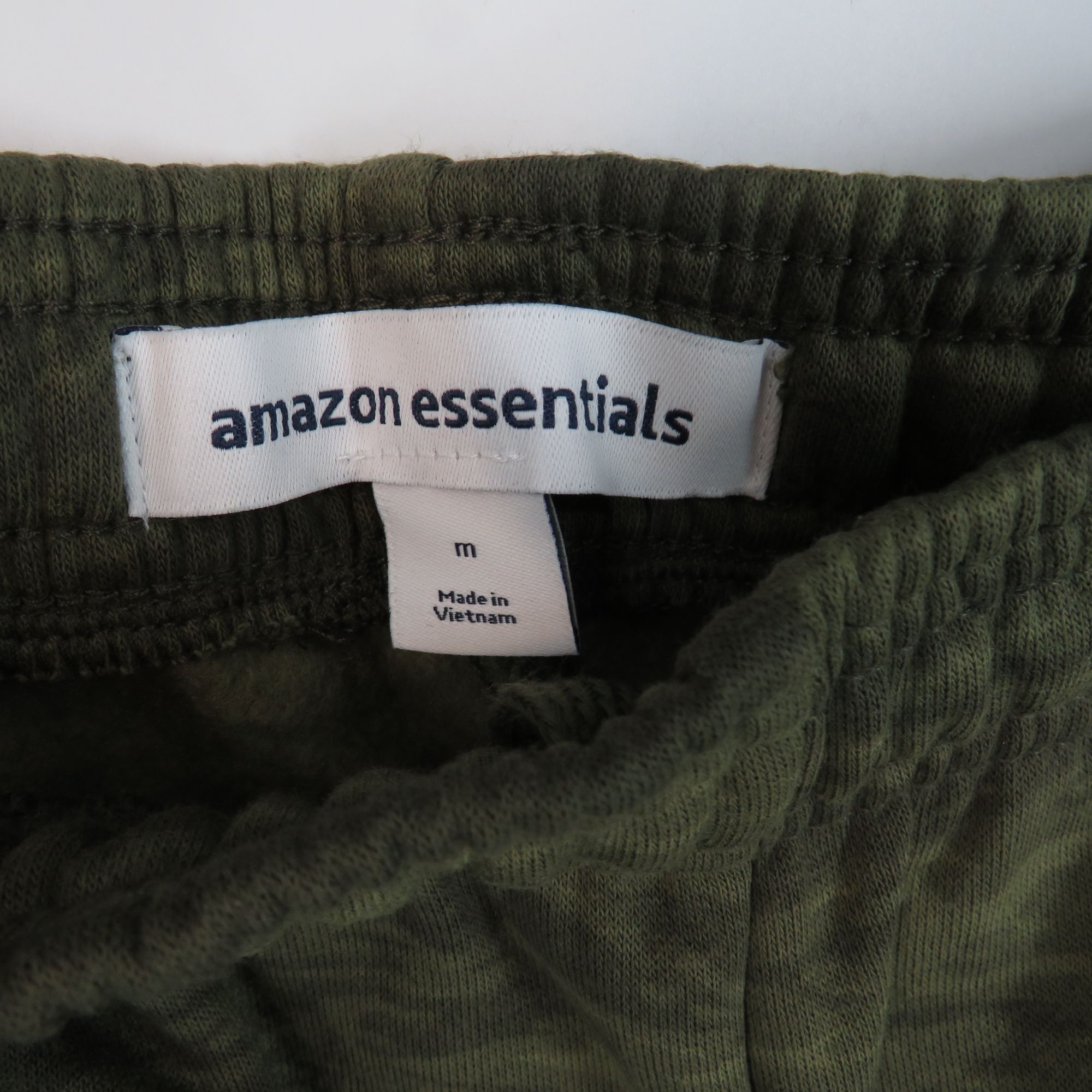 Other Amazon Essentials Mens Green Camo Jogger Pants Medium Cotton Size US 31 - 2 Thumbnail