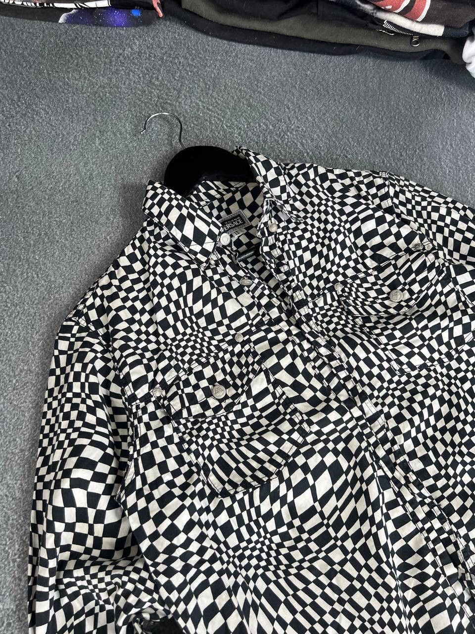 Versace Vintage Versace Y2K Checked Button Up Shirt Size M / US 6-8 / IT 42-44 - 2 Thumbnail