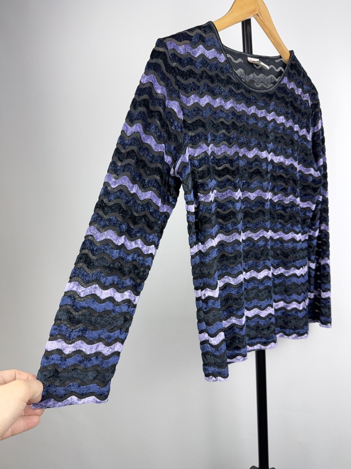 Japanese Brand Avant Garde 90s Y2K Mesh Wave Longsleeve Purple Grunge Top Size M / US 6-8 / IT 42-44 - 4 Thumbnail