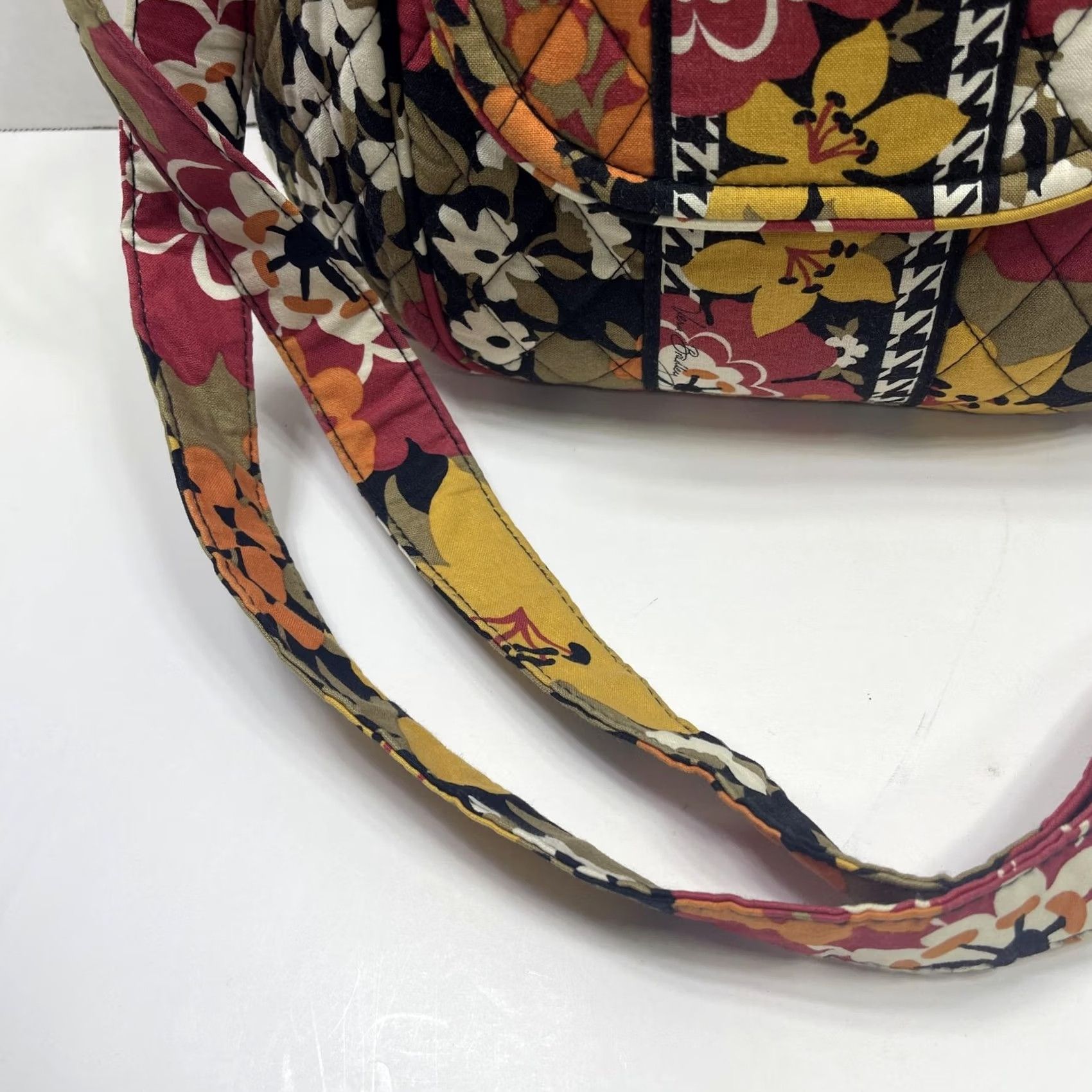 Vera Bradley Vera Bradley Crossbody Bag Hobo Womens Floral Quilted Multicolor Red Yellow Purses Size ONE SIZE - 7 Thumbnail