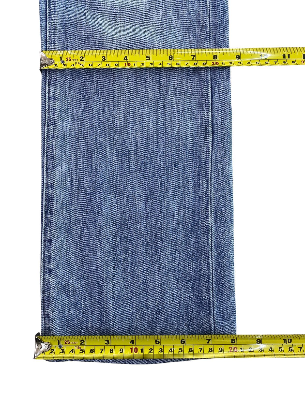 Uniqlo Uniqlo Light Wash Style Wide Leg Denim Jeans Size US 34 / EU 50 - 6 Thumbnail