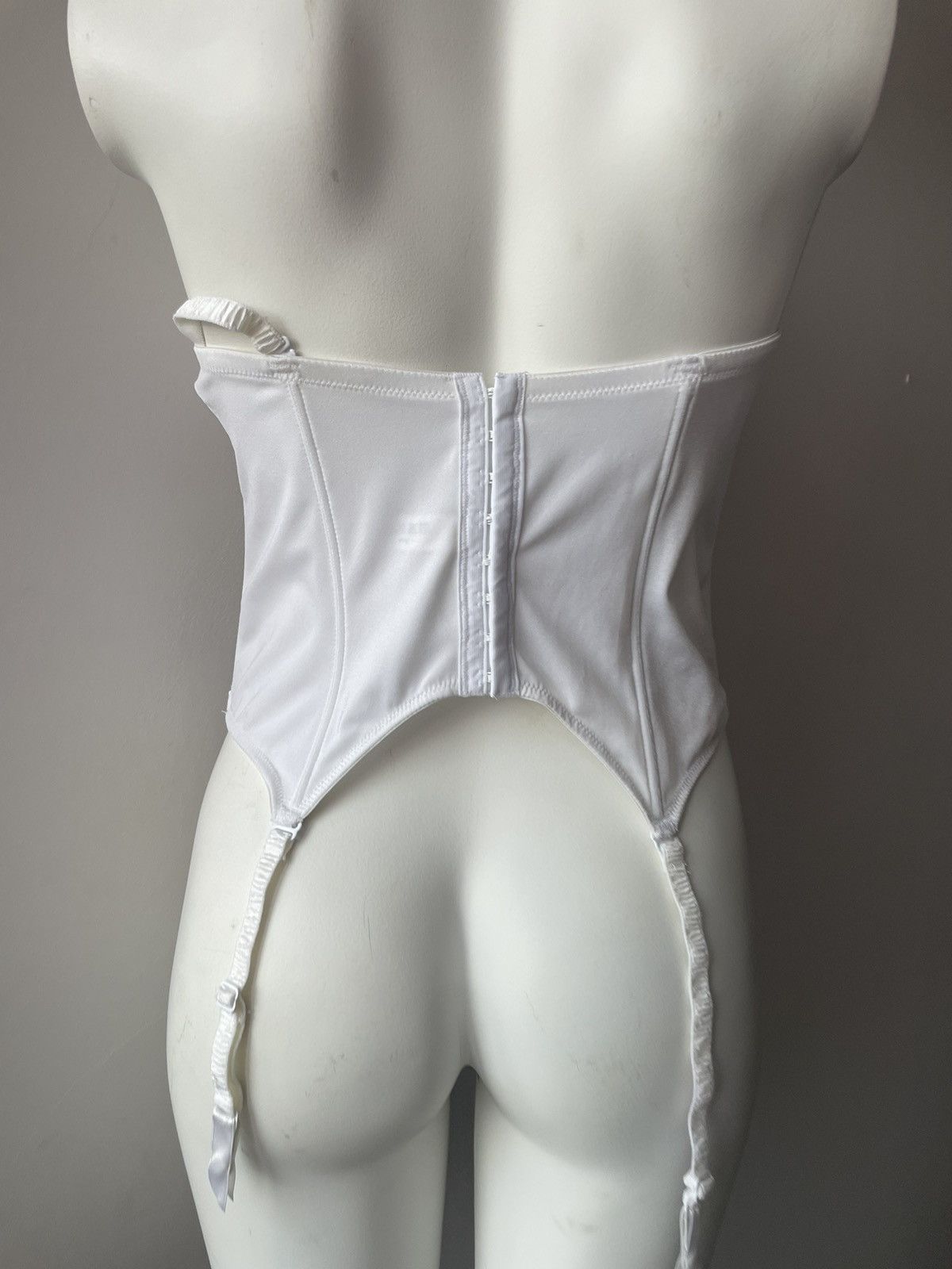 Vintage Vintage corset Size M / US 6-8 / IT 42-44 - 9 Thumbnail