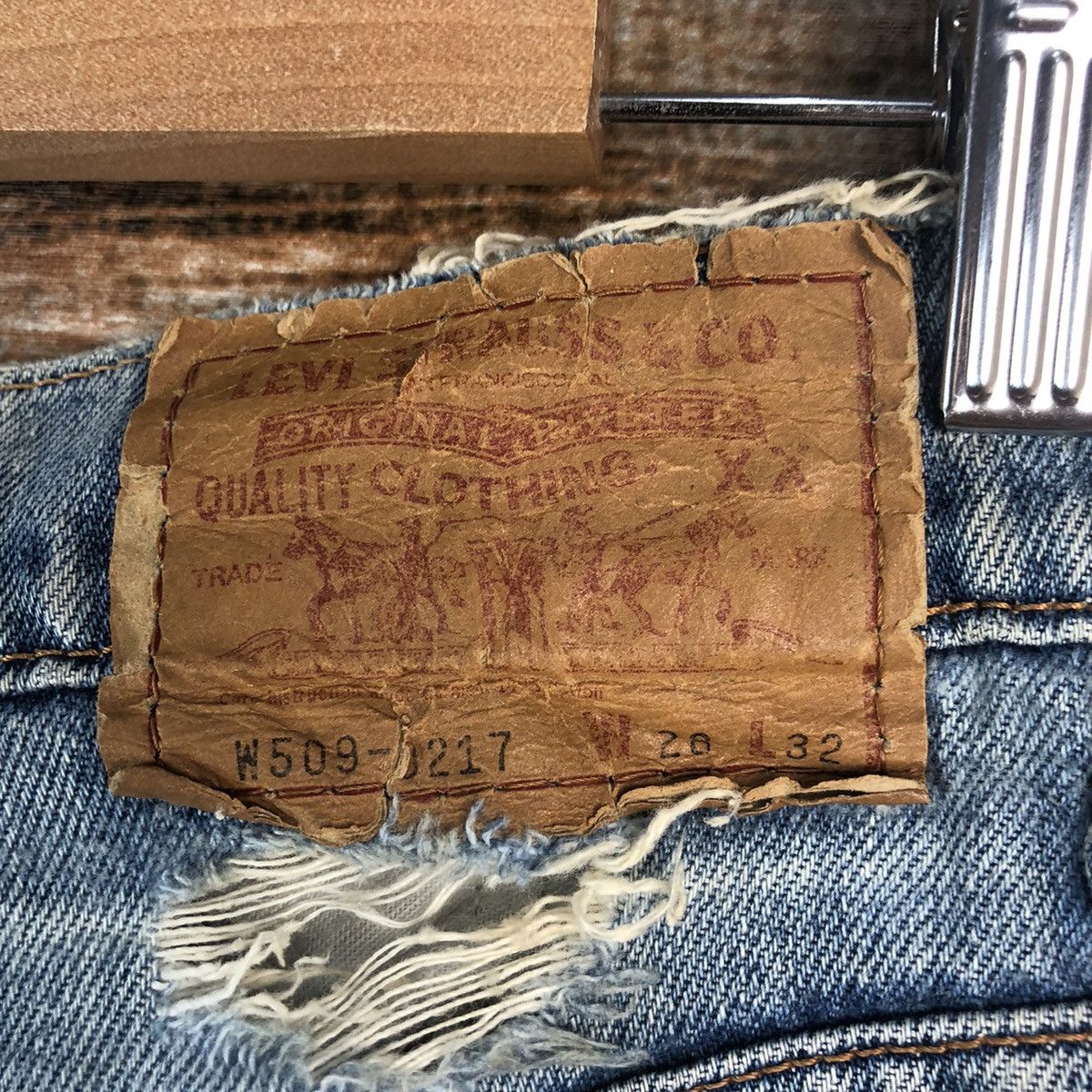 Levi's 509 Levis Blue Distressed ripped Denim Pants #A2102 Size US 28 / EU 44 - 24 Thumbnail