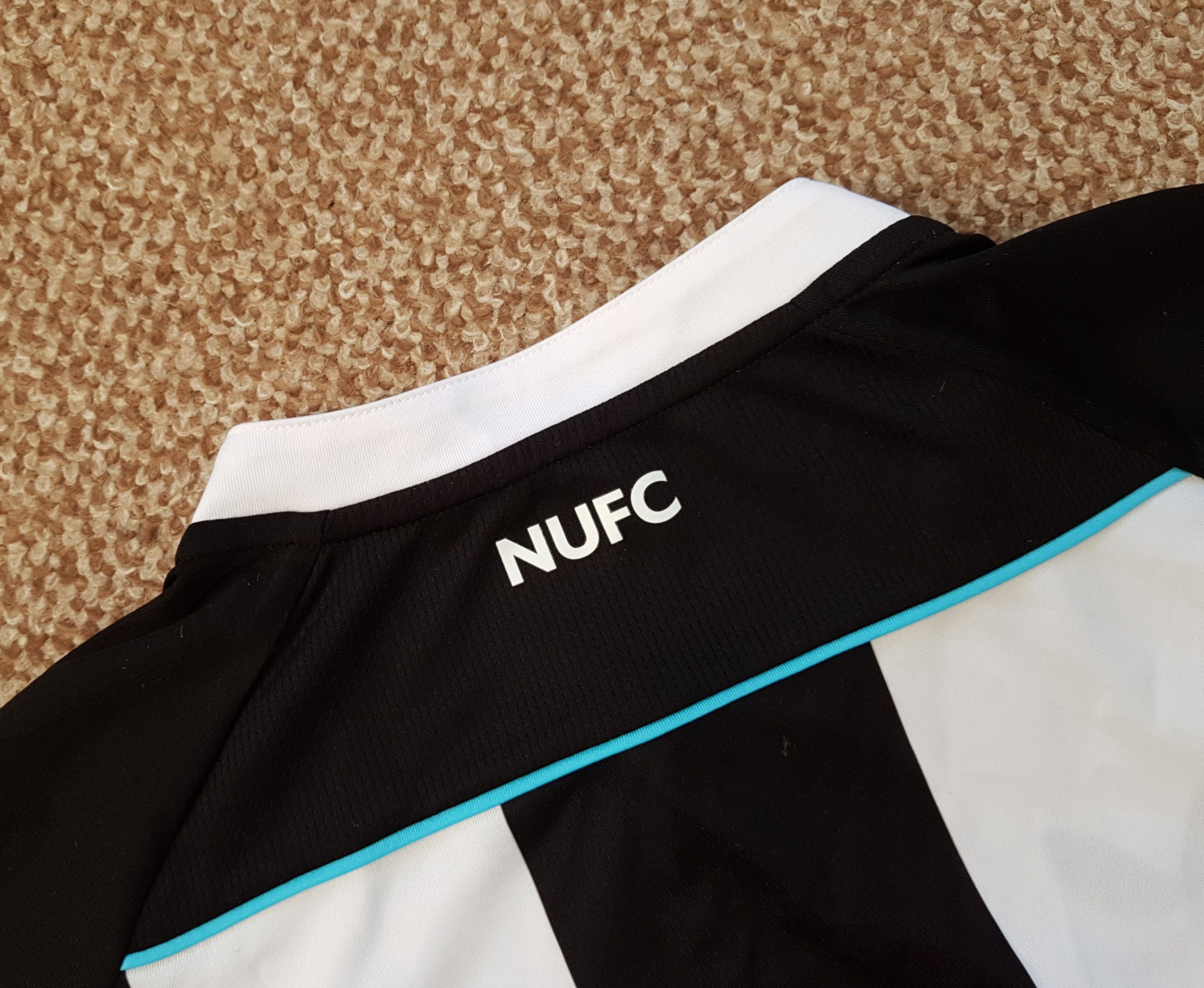 Castore Newcastle United 2021-22 Castore Football Soccer Jersey Home Size US XXL / EU 58 / 5 - 7 Thumbnail