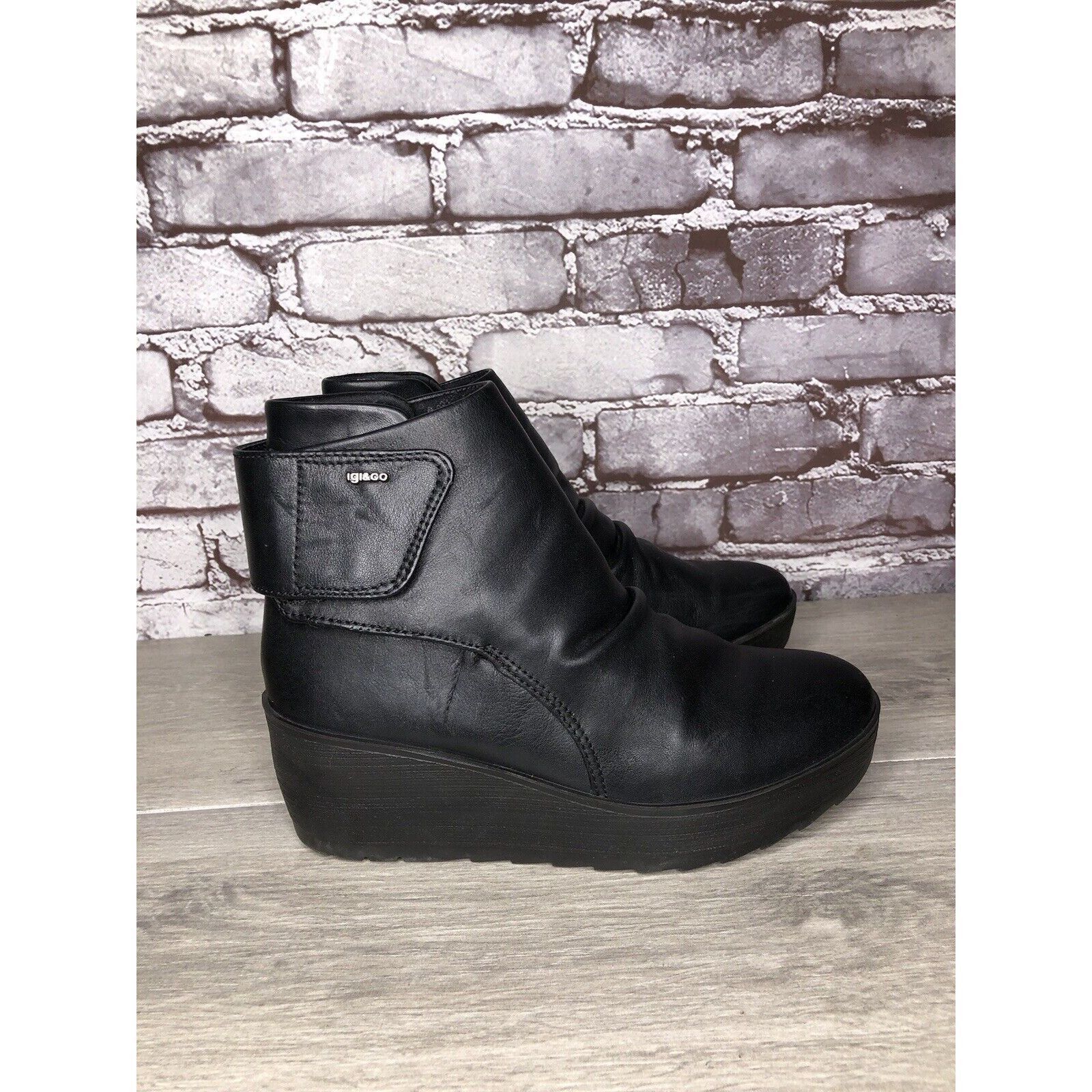 Other IGI&CO Black Leather High Wedge Strap Booties Boots Women Sz Size US 6.5 / IT 36.5 - 3 Thumbnail