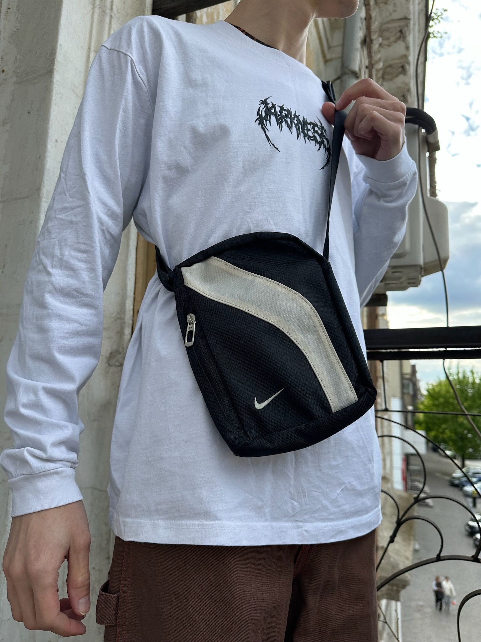 Nike Vintage Nike Crossbody Messenger Bag Size ONE SIZE - 5 Thumbnail
