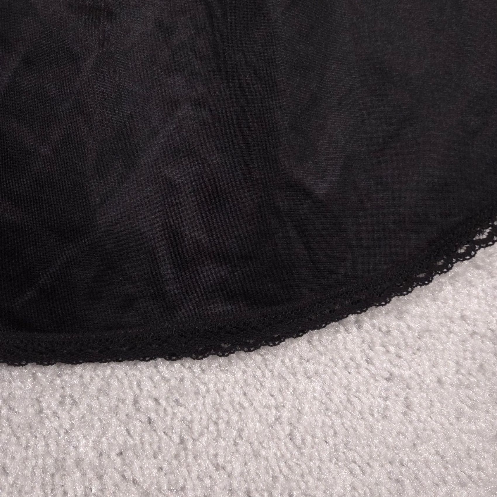 Vintage VINTAGE Vanity Fair Half Slip Skirt Womens M Black Nylon Satin Lace Hem Lingerie Size 32" / US 10 / IT 46 - 4 Thumbnail