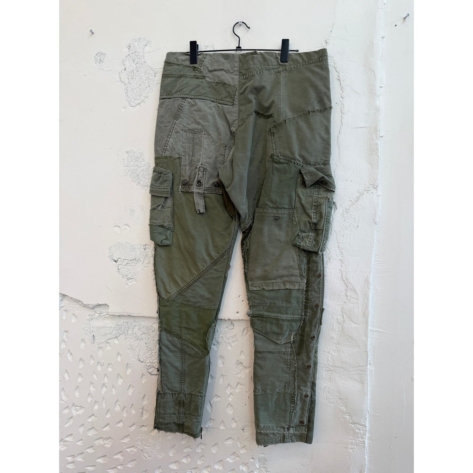 Greg Lauren Greg Lauren SAMPLE Mixed Army Patchwork Cargo Pants Size US 34 / EU 50 - 4 Thumbnail