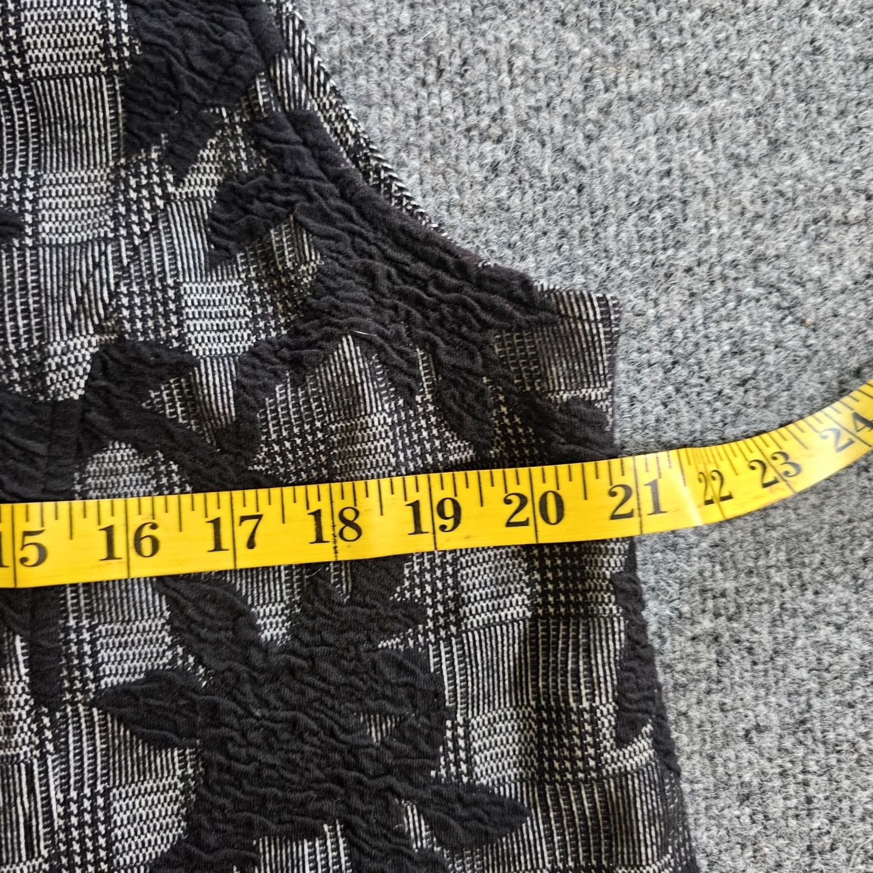 Vintage Comfy USA Tunic Blouse Sleeveless Zipper Front Black Tweed Medium Casual Women’s Shirt Size M / US 6-8 / IT 42-44 - 5 Thumbnail