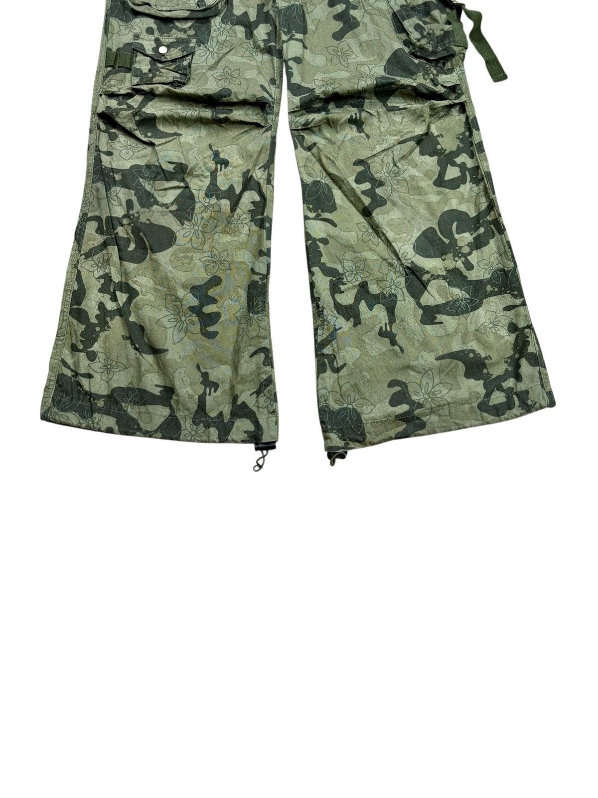 GOA 2000s Tipster - LSD Camo Flared Apocalypse Cargo Size US 29 - 4 Thumbnail