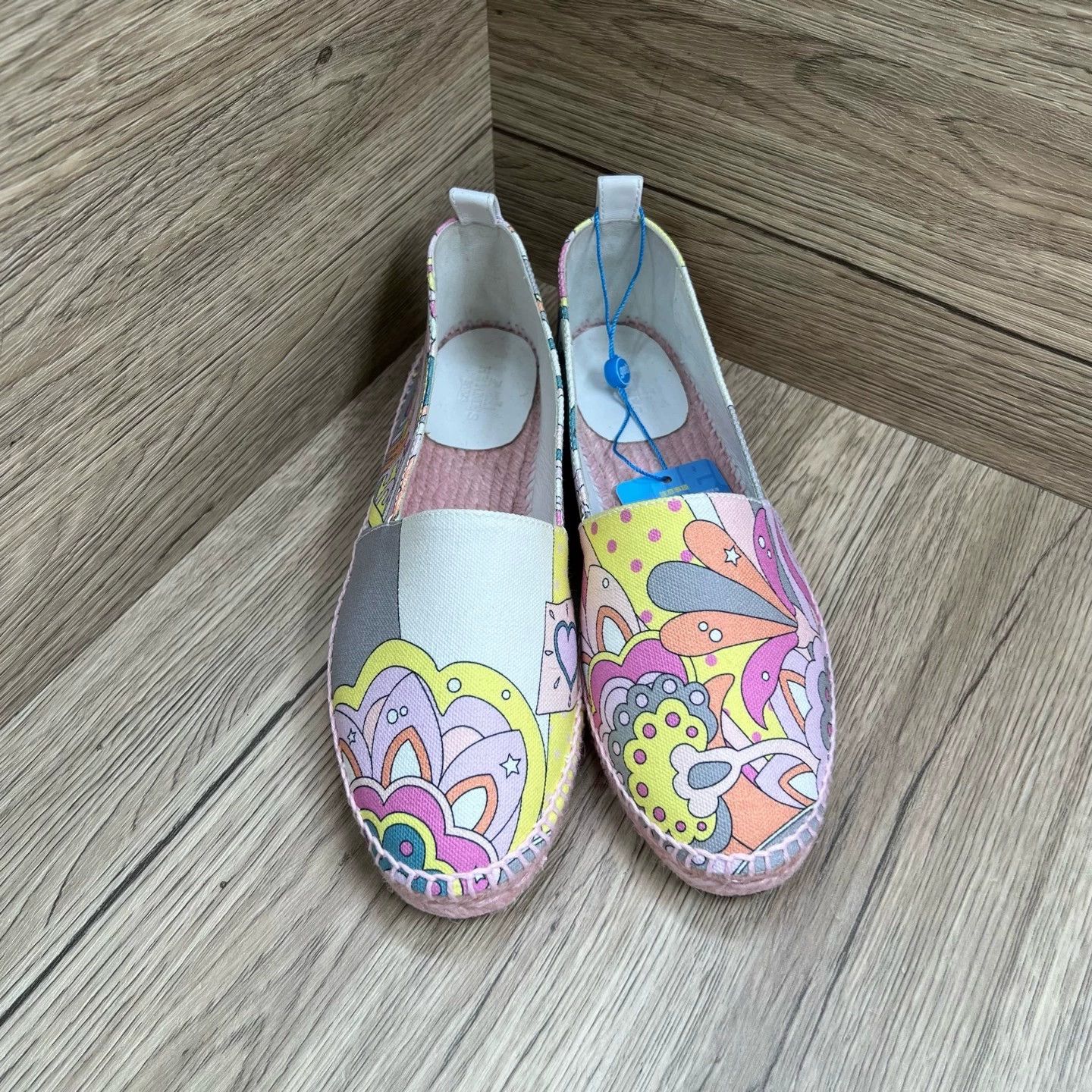 Hermes Hermes Graffiti Fisherman Shoes 36 99 New NA Size US 5.5 / IT 35.5 - 2 Thumbnail