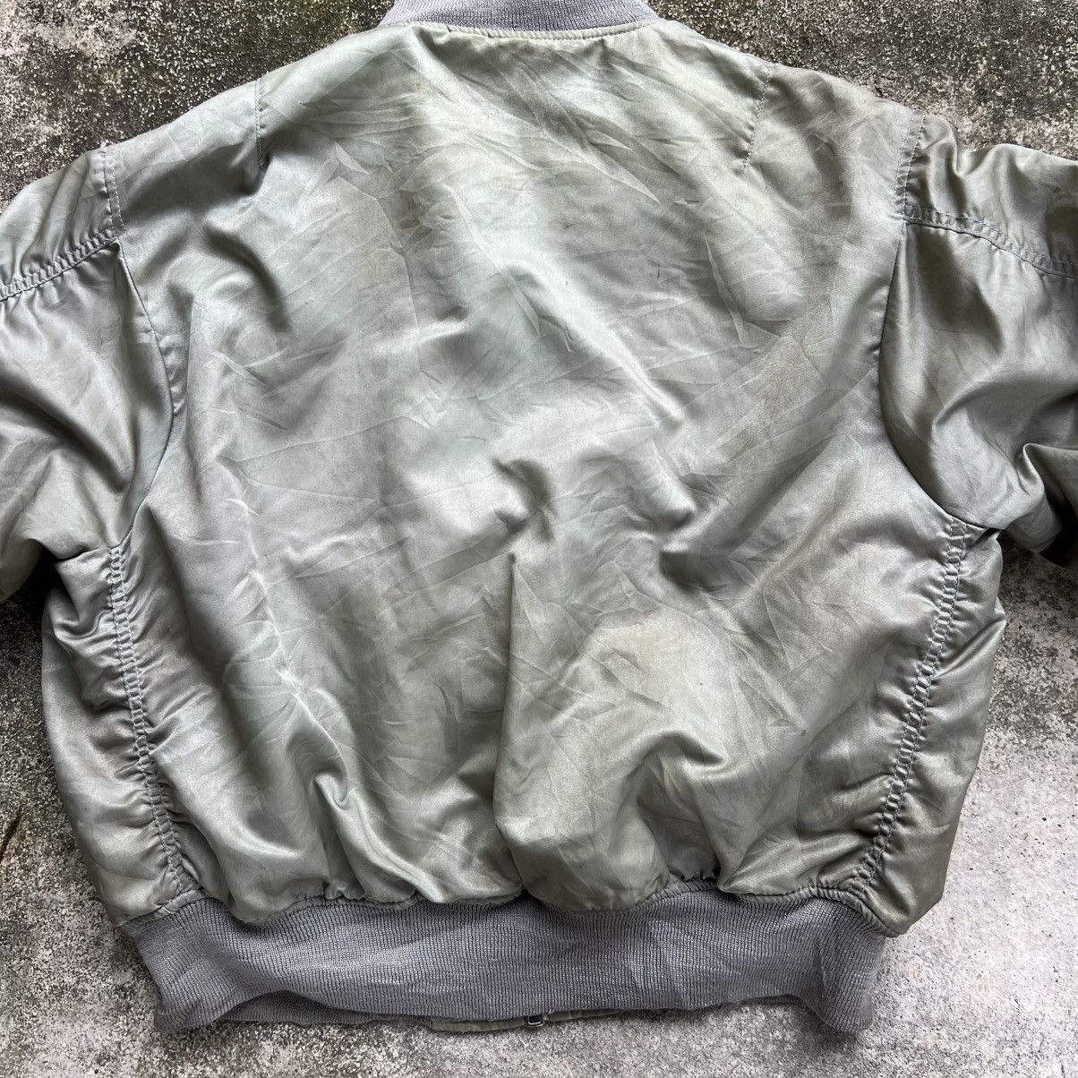Vintage “VINTAGE” TRASHED MAN INTERMEDIATE MA-1 BOMBER JACKET Size US L / EU 52-54 / 3 - 9 Thumbnail