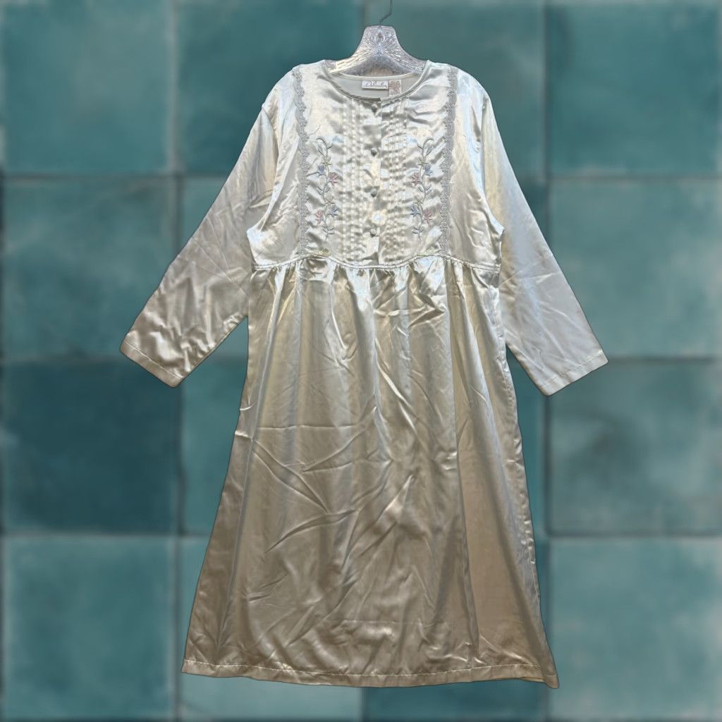 Vintage VINTAGE 90s Nightgown Sleep Dress Satin Ivory Cottagecore Delicates M Womens Size M / US 6-8 / IT 42-44 - 1 Thumbnail