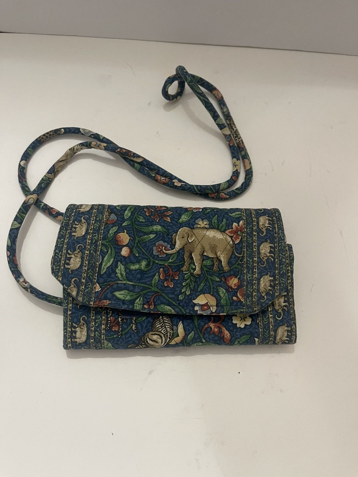 Vera Bradley Vera Bradley Crossbody Wallet String Animal Kingdom Size ONE SIZE - 1 Thumbnail